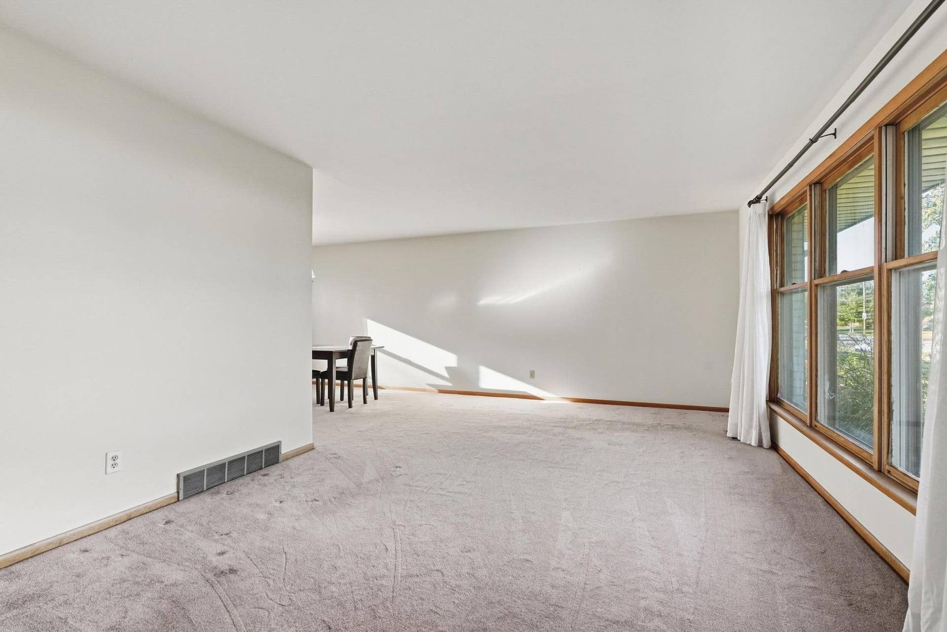 8504 Forest Avenue, Munster, IN 46321 dsc07451