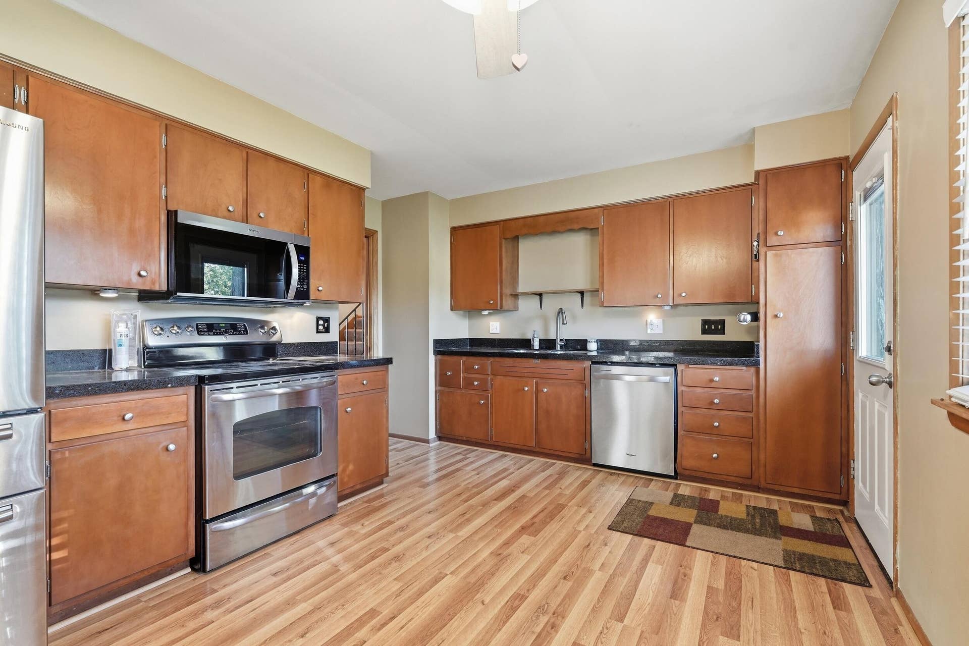 8504 Forest Avenue, Munster, IN 46321 dsc07471