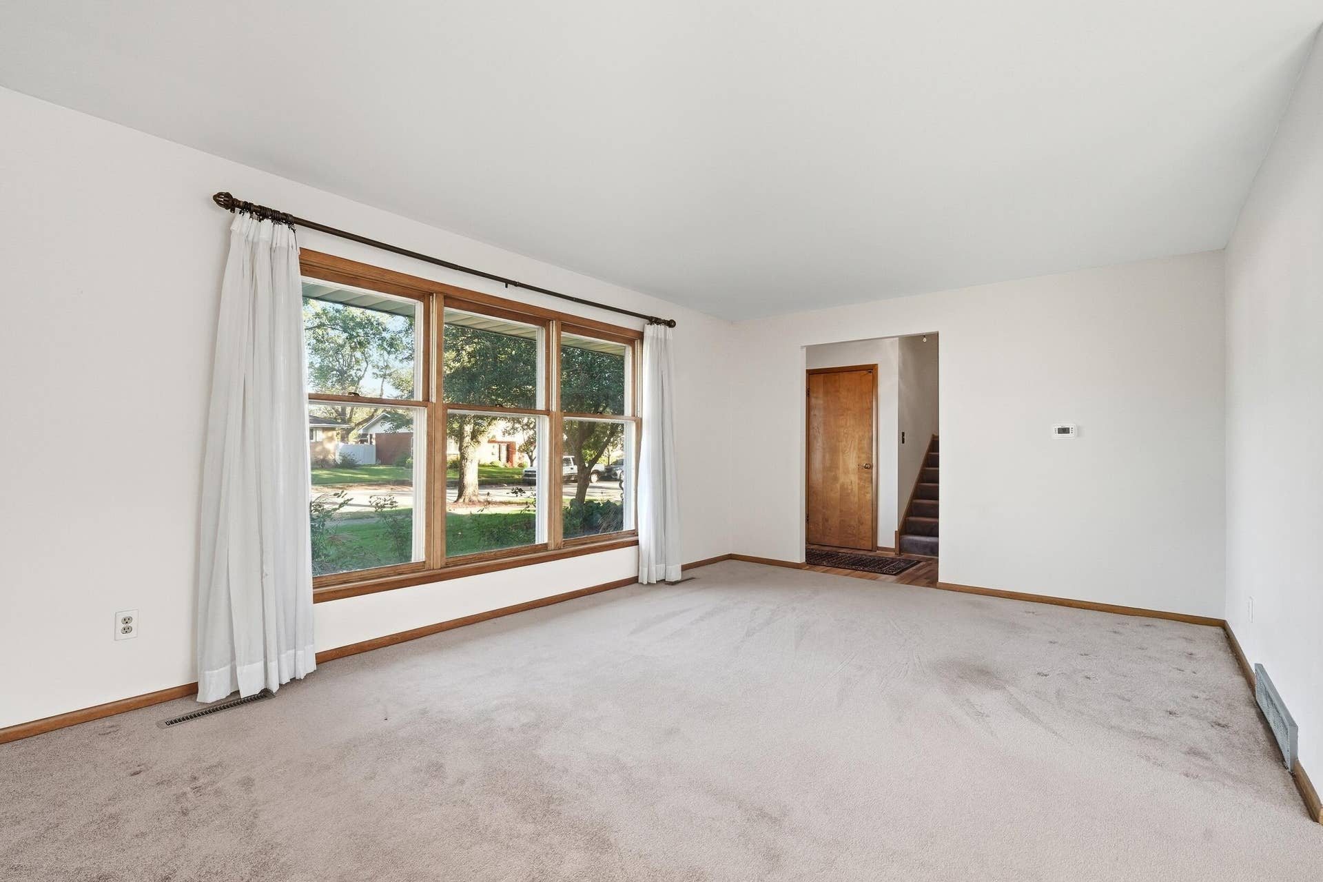8504 Forest Avenue, Munster, IN 46321 dsc07446