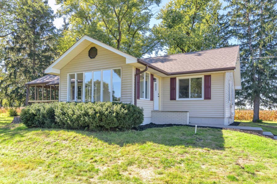 Property photo for 13020 W 1000, DeMotte, IN