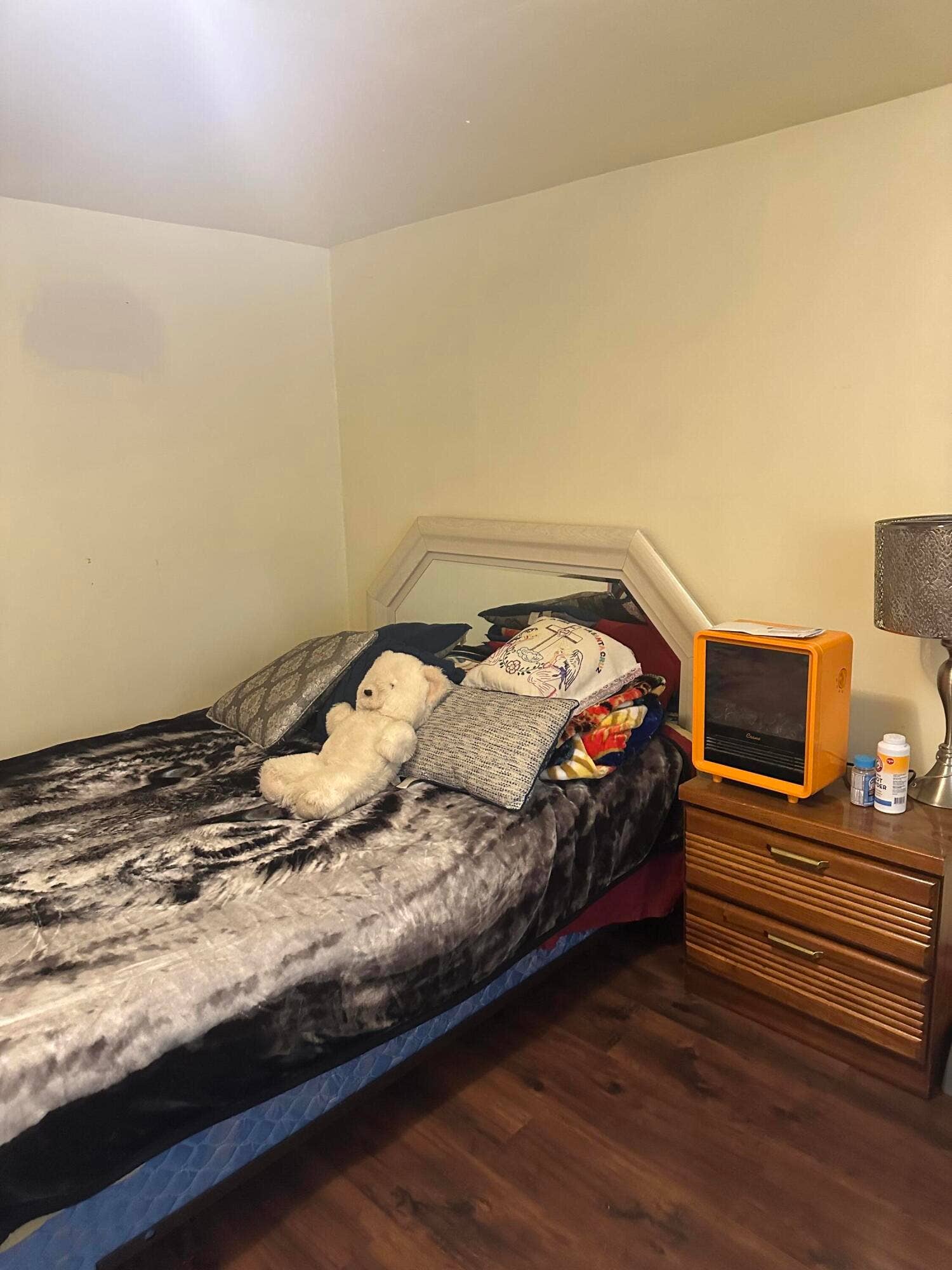27th Bed 3