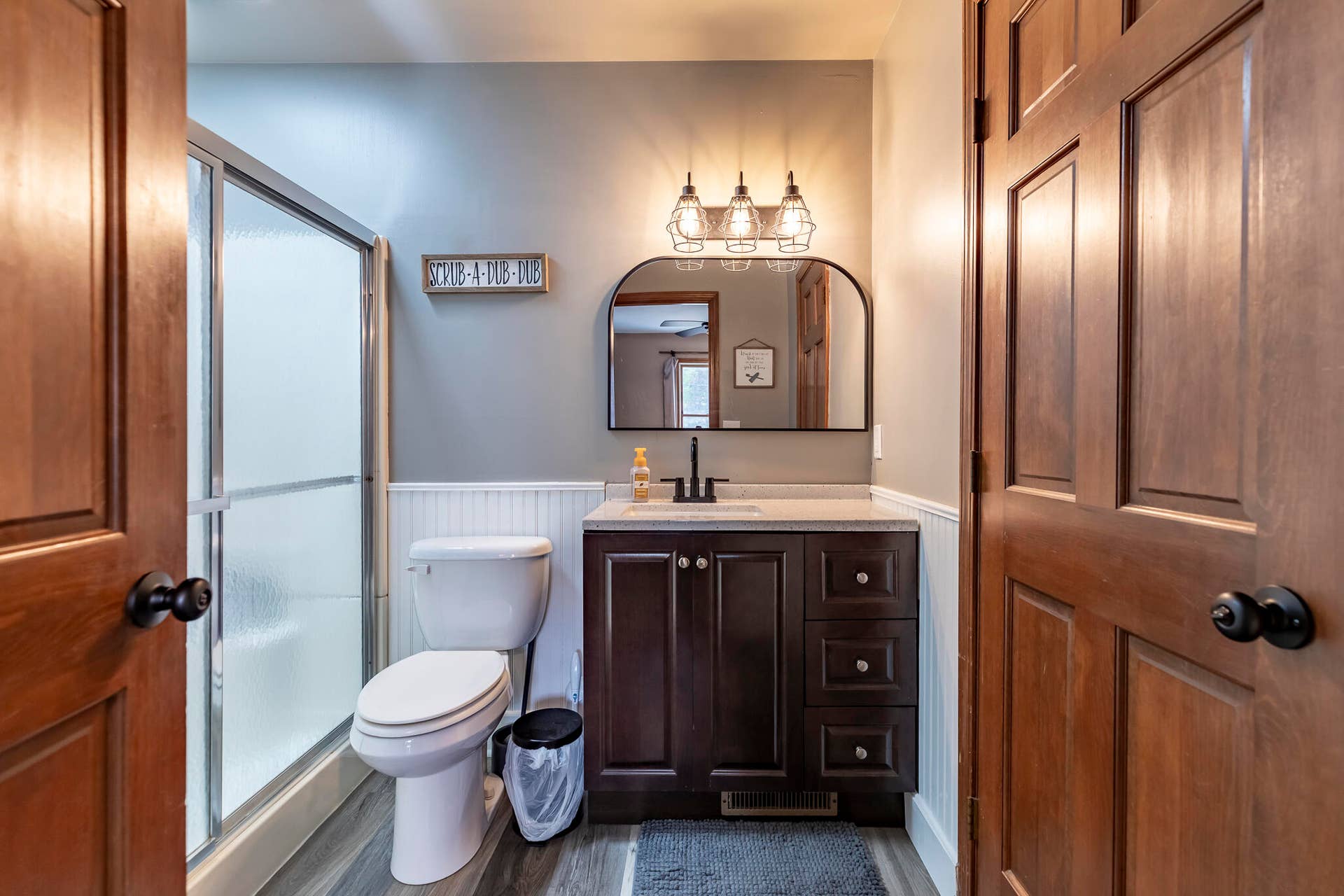 302 Amber Ln