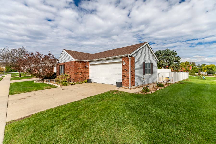 Property photo for 302 Amber Lane, Lowell, IN