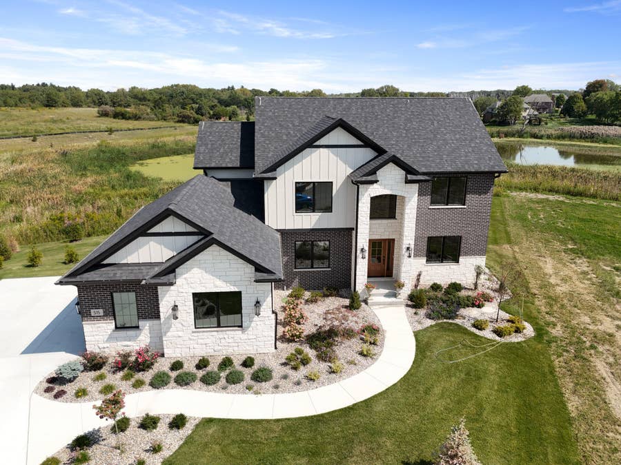 Property photo for 515 Meadow Brooke Lane, Dyer, IN