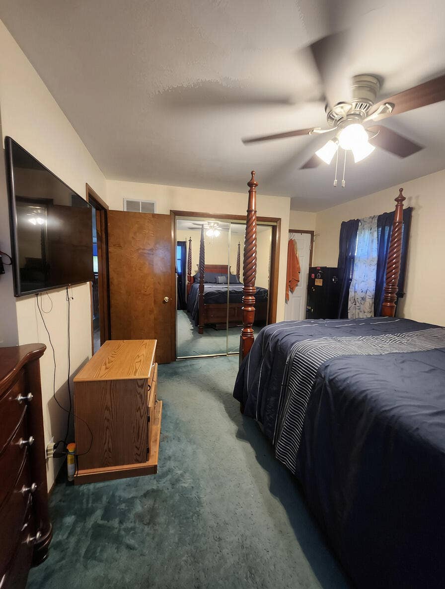 3119 60th Drive, Merrillville, IN 46410 Master Bedroom
