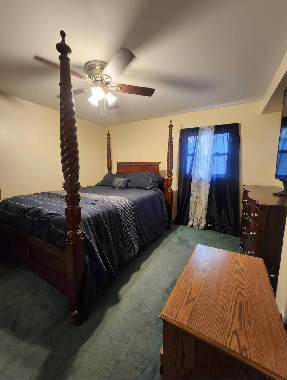 3119 60th Drive, Merrillville, IN 46410 Master Bedroom