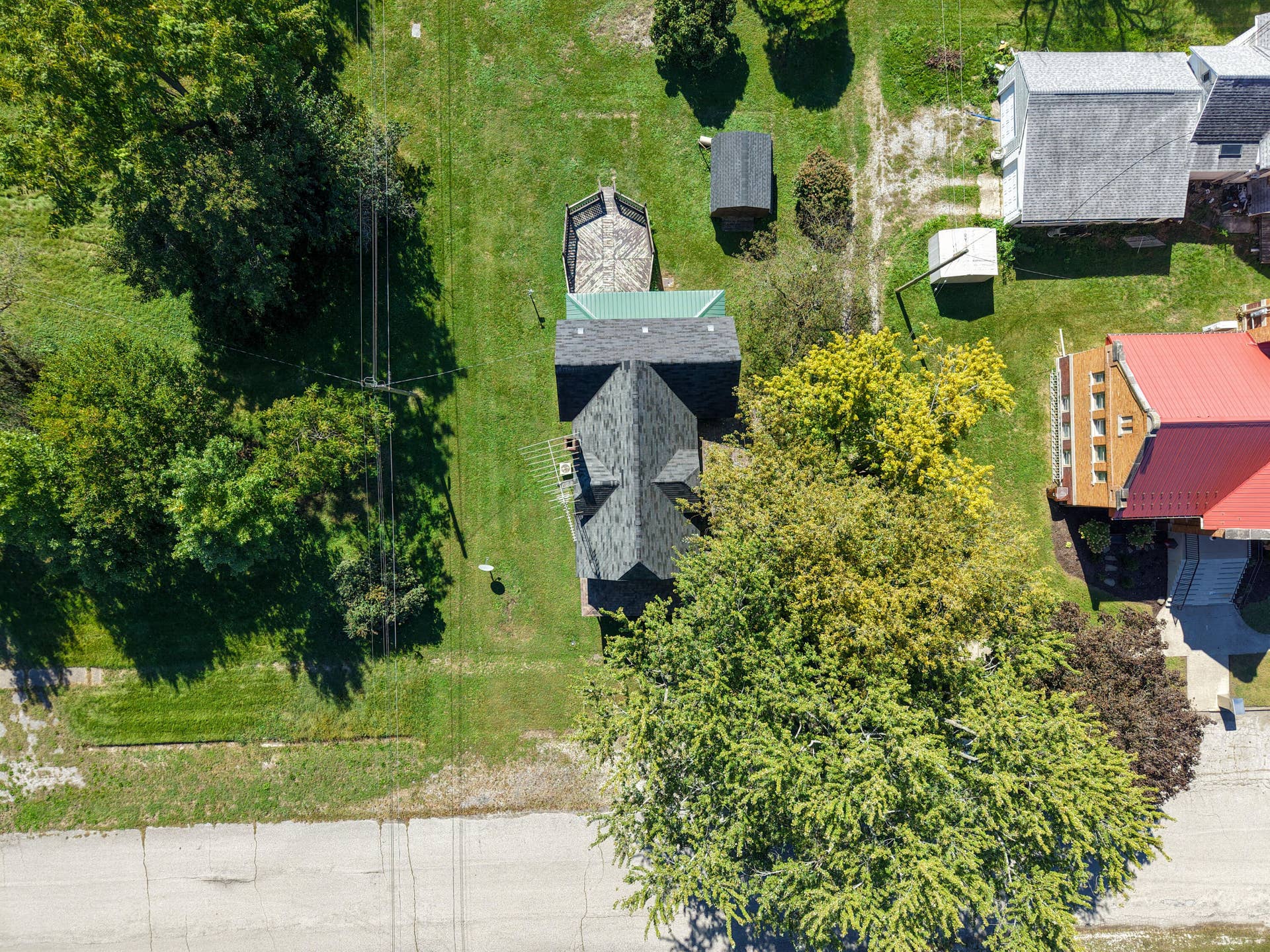 104 E Fifth St Earl Park-34