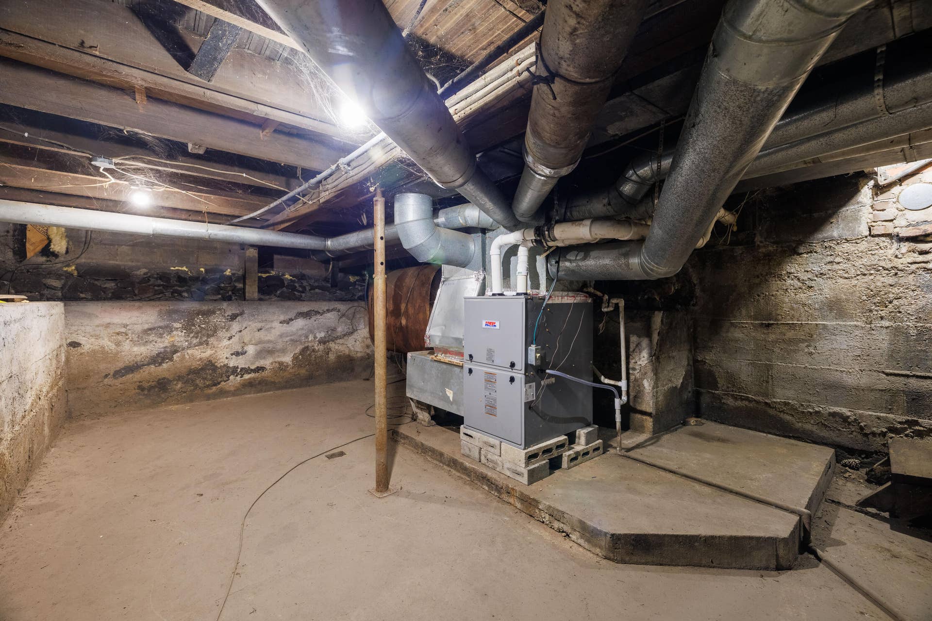 104 E Fifth St Earl Park-18
