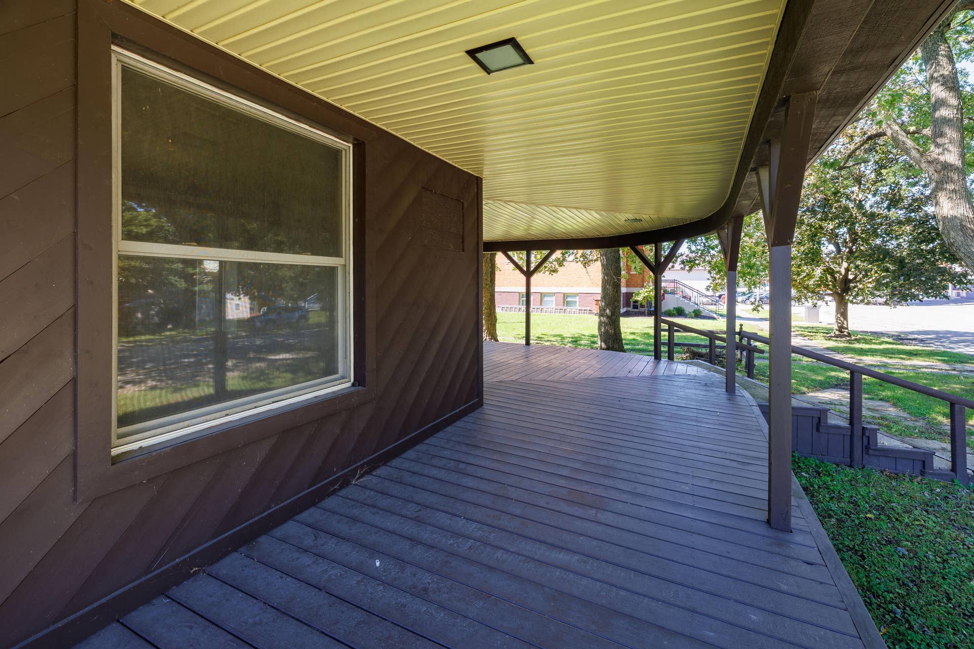 104 E Fifth St Earl Park-20