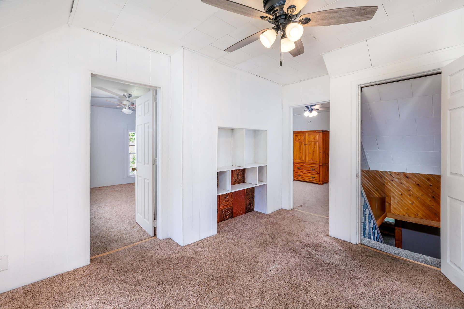 104 E Fifth St Earl Park-10