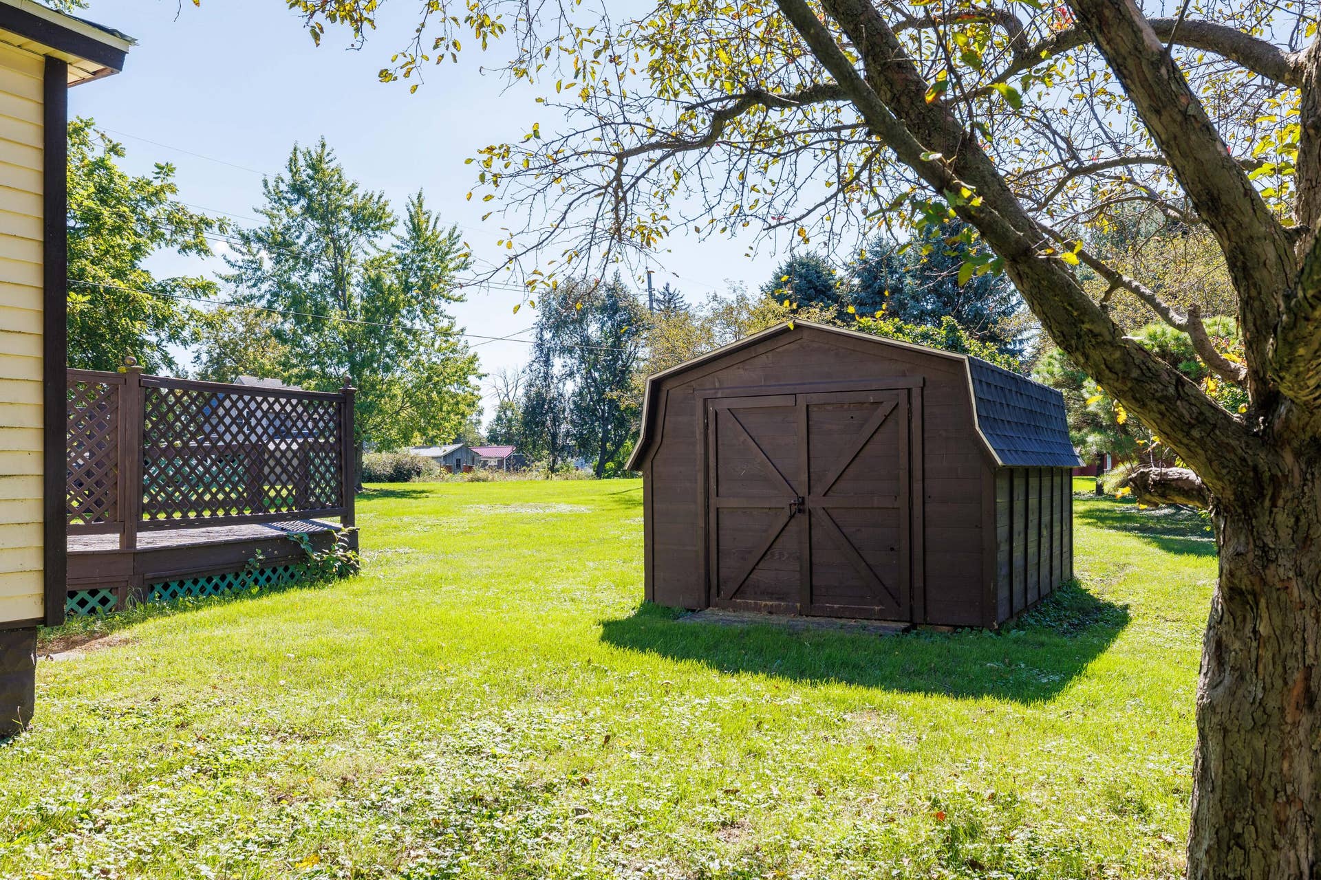 104 E Fifth St Earl Park-25