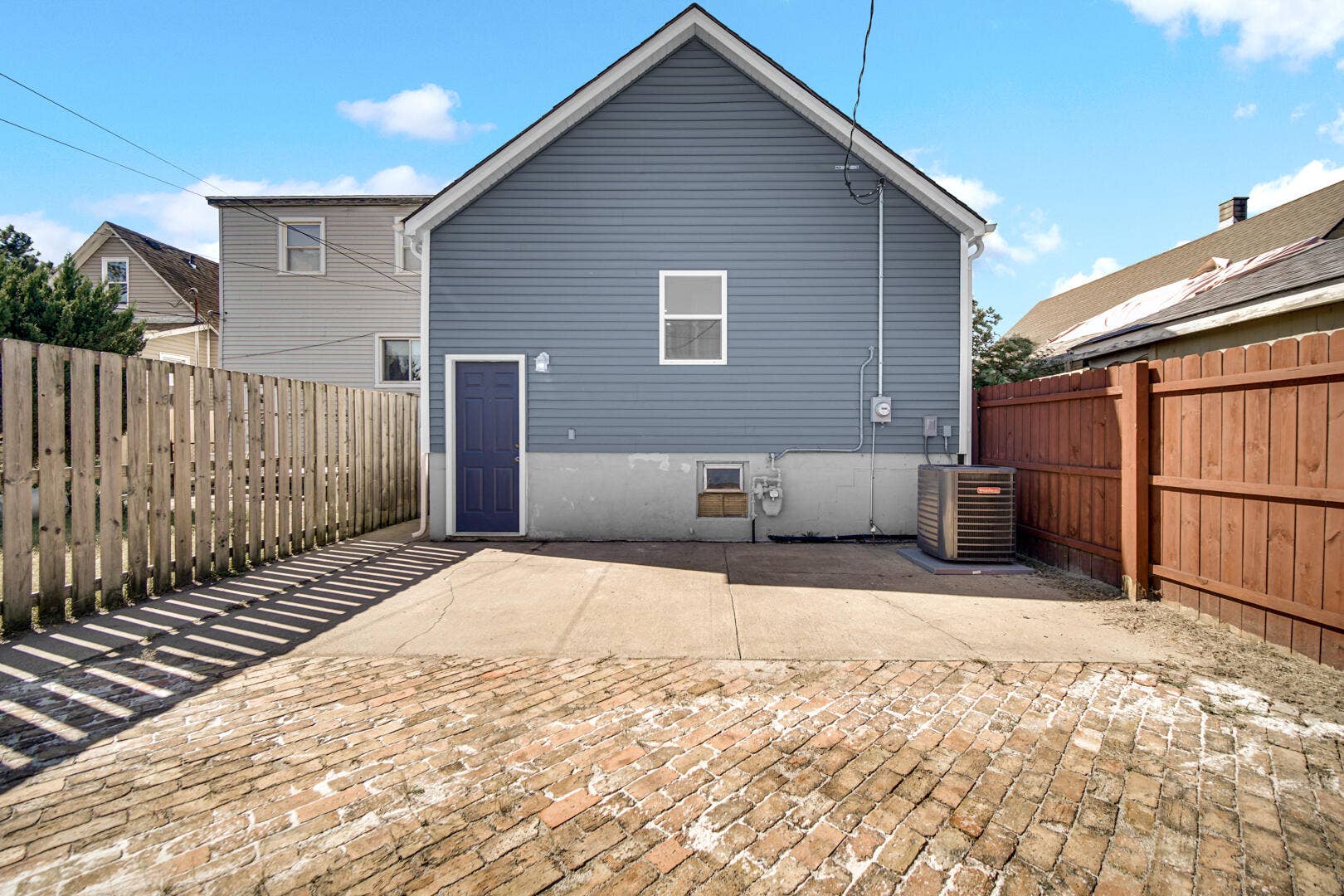4747 Cedar Avenue, Hammond, IN 46327 DSC01439