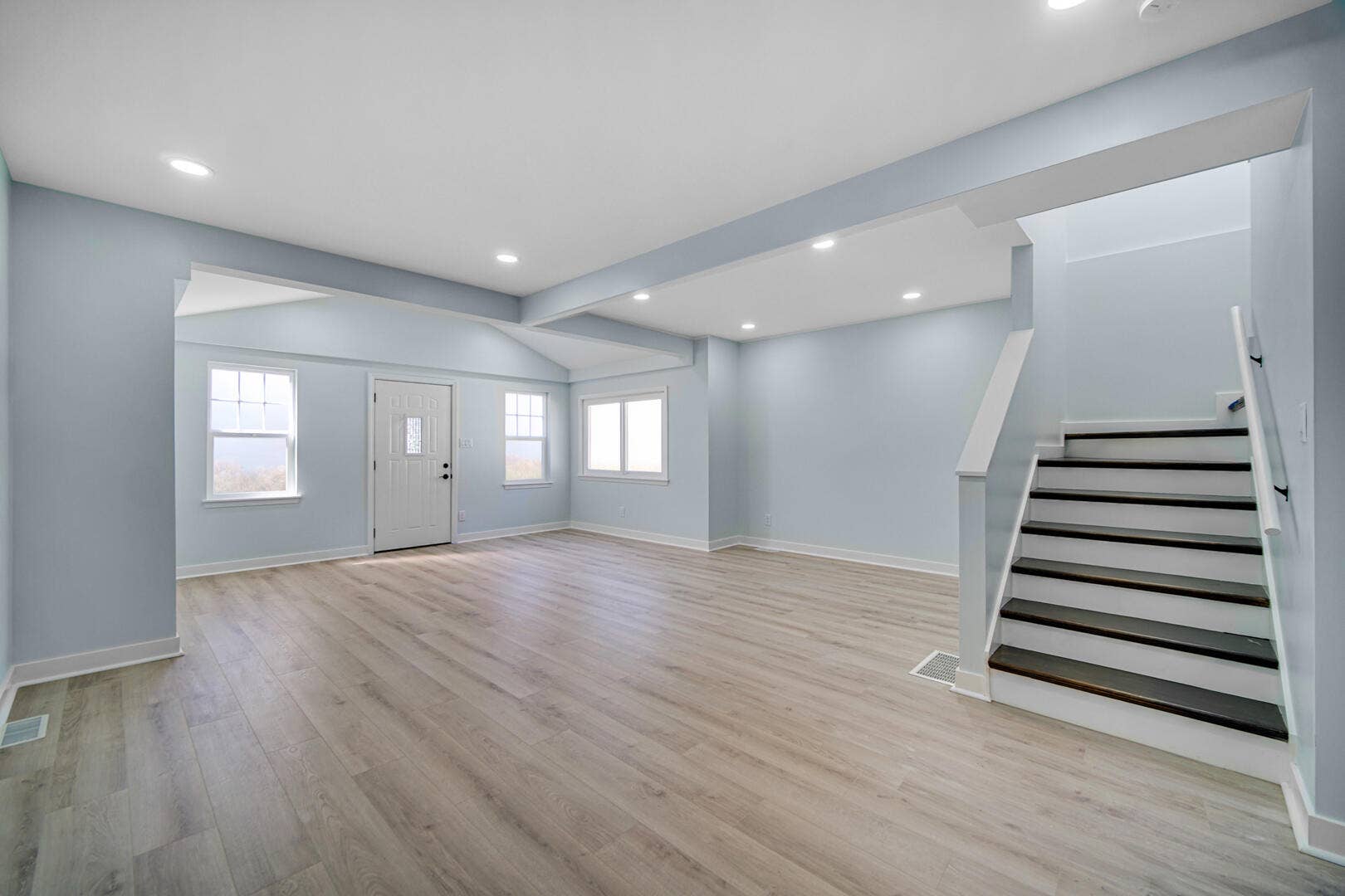 4747 Cedar Avenue, Hammond, IN 46327 DSC01639-2
