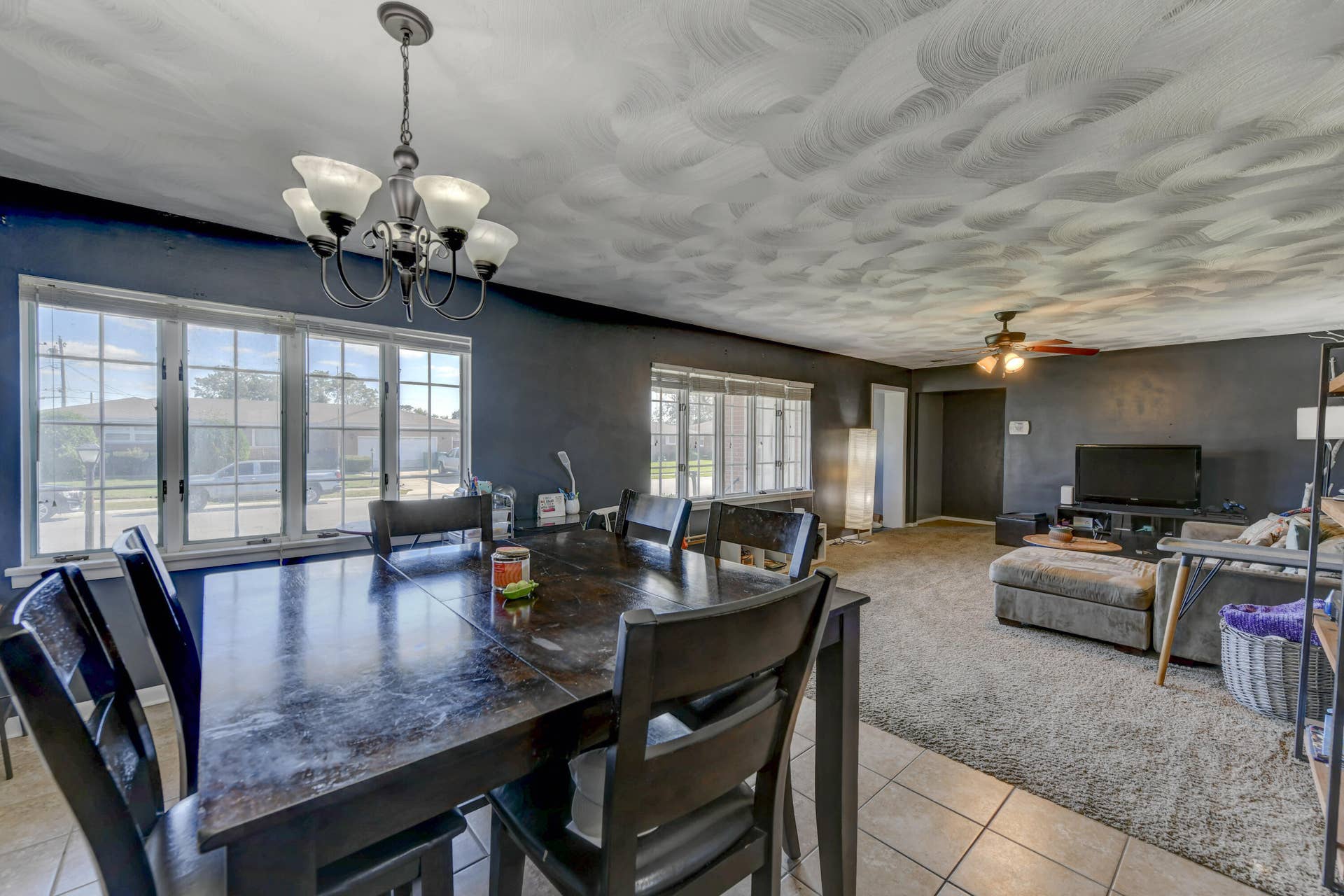 Dining Room/Living Room