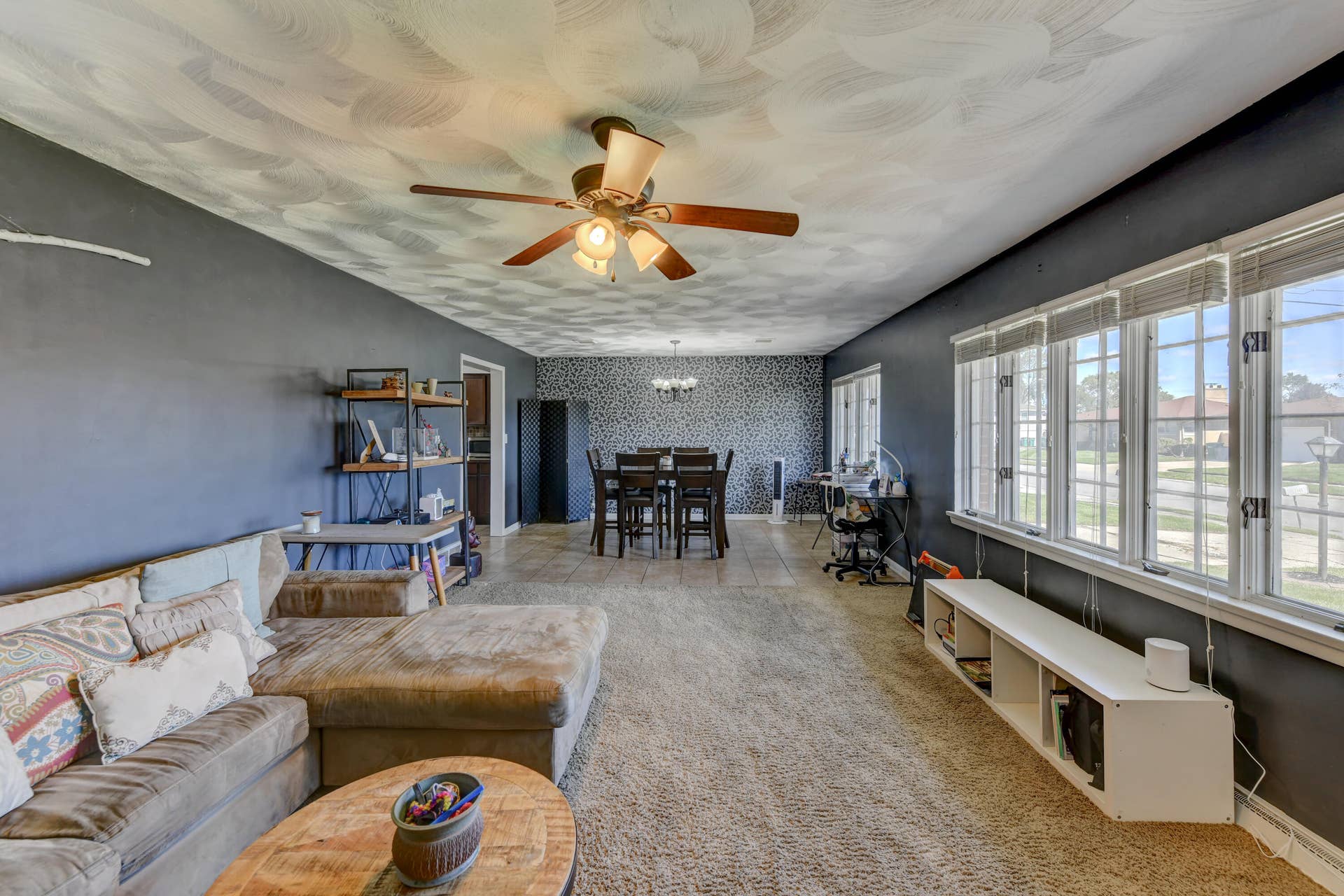 Living Room/Dining Room