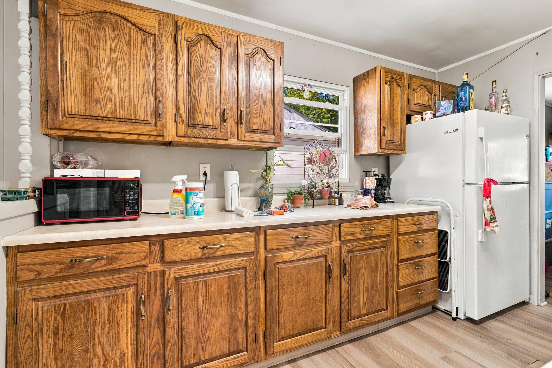 7530 White Oak Avenue (08 of 25)