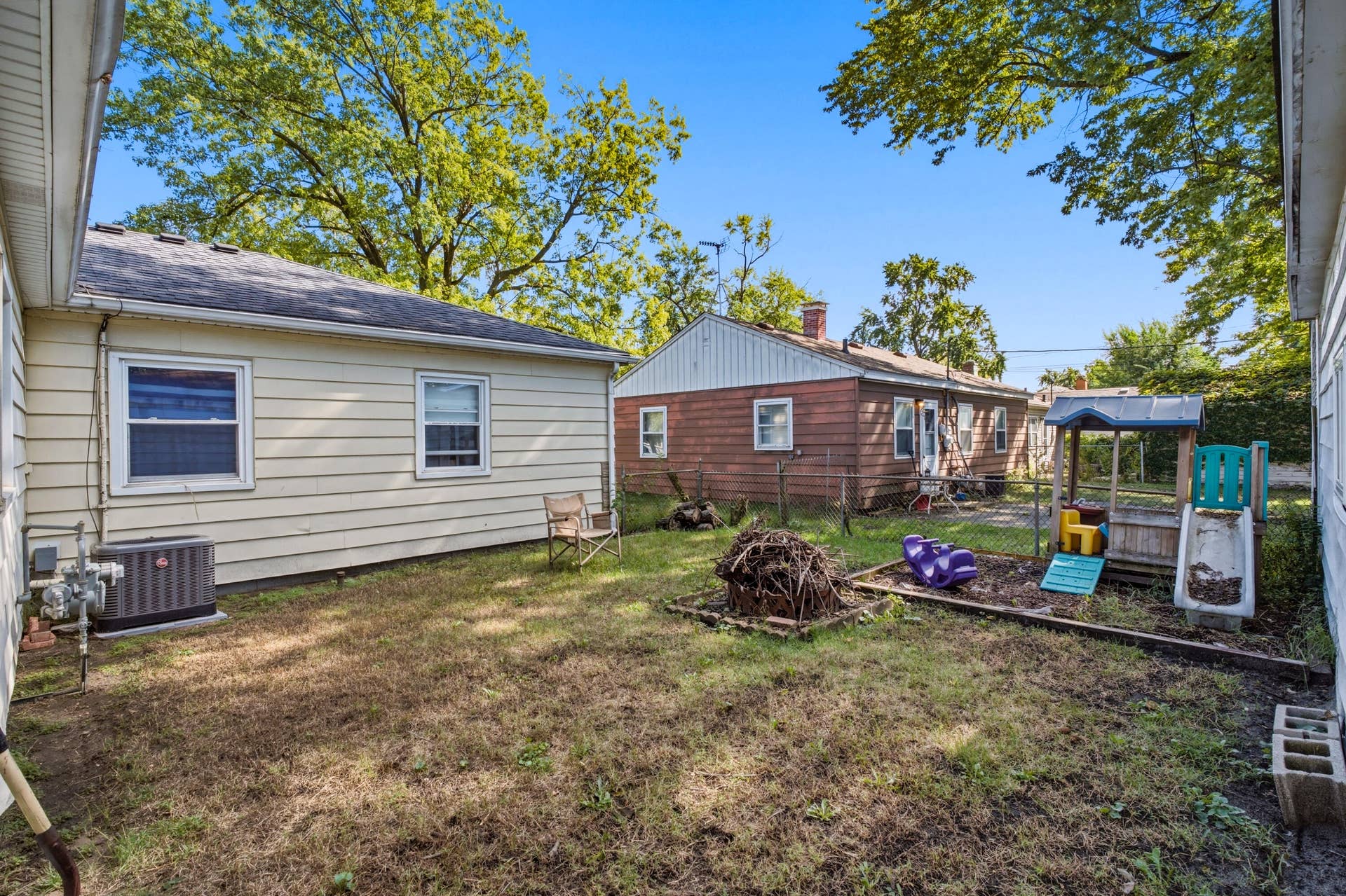 7530 White Oak Avenue (21 of 25)