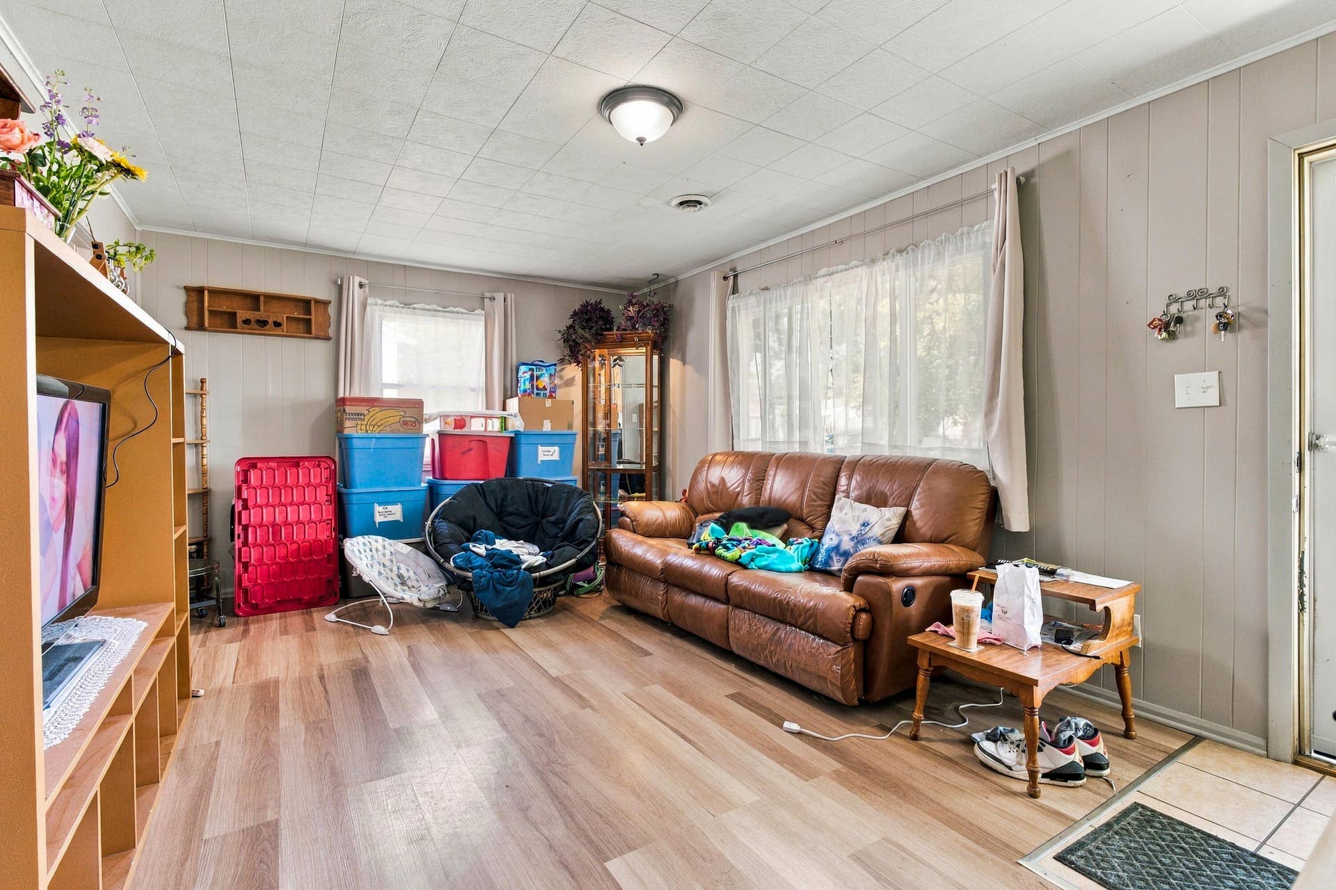 7530 White Oak Avenue (11 of 25)