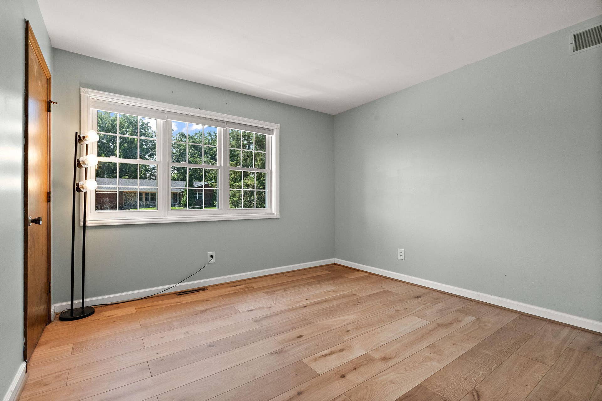 21-web-or-mls-DSC09602