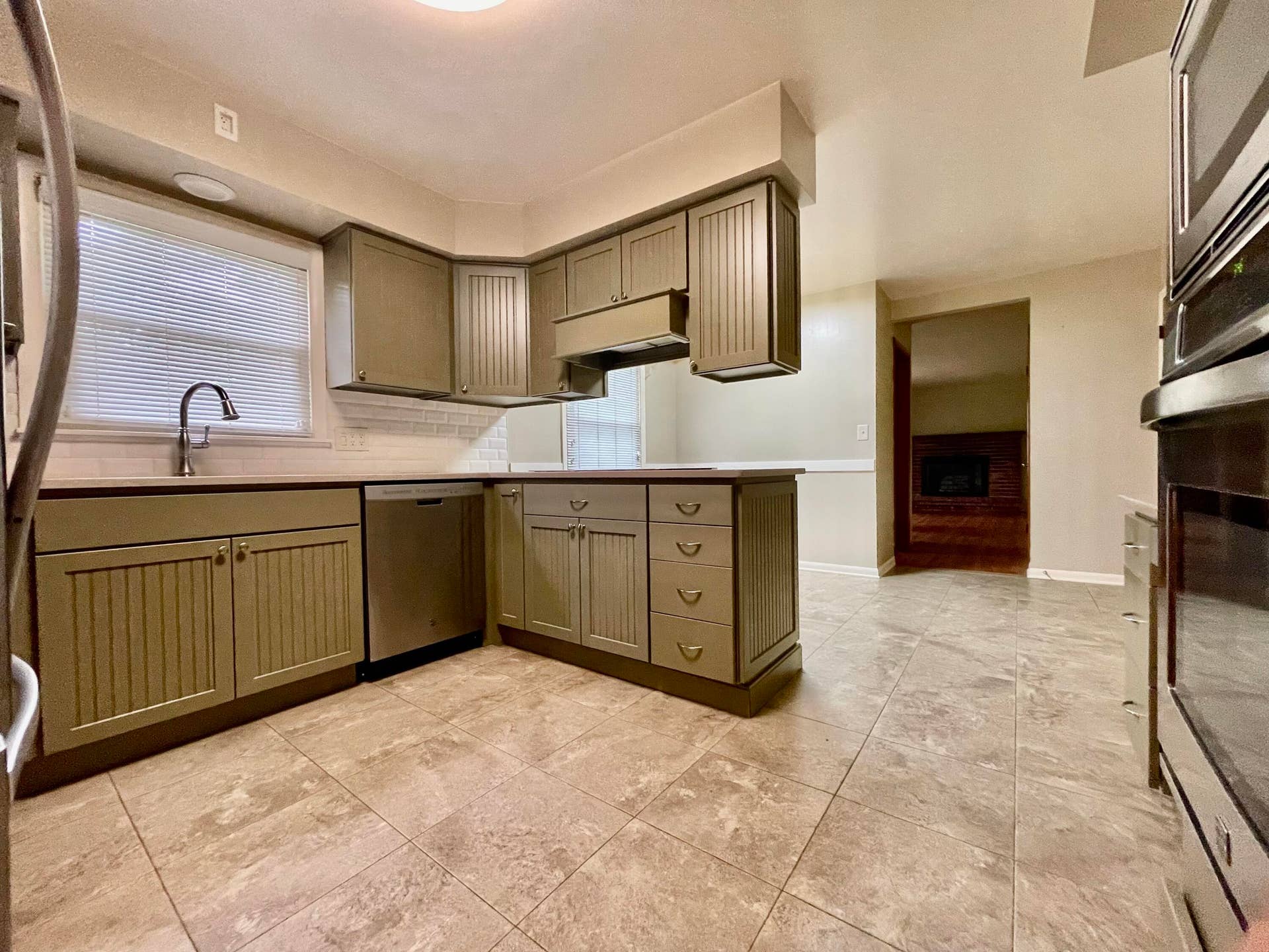 2505 Dorset Drive, Valparaiso, IN 46383 IMG_2674