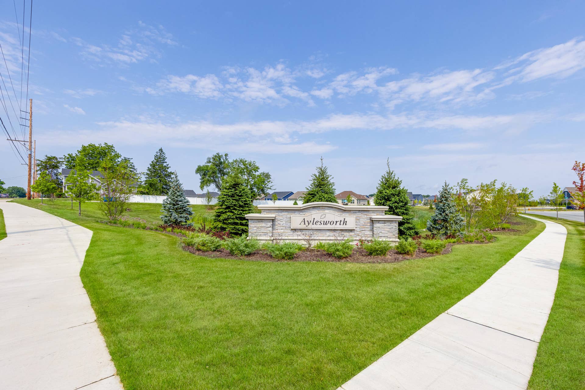 t Neighborhood Amenities