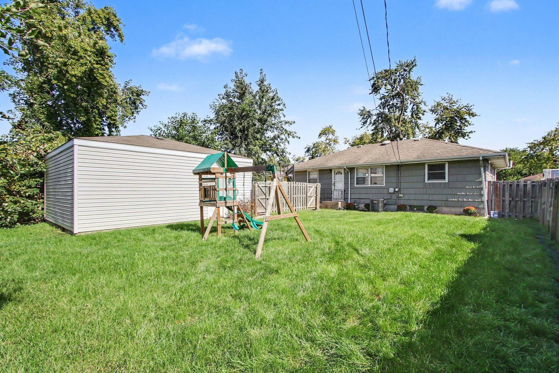 8042 Tapper Avenue, Munster, IN 46321 013_file_9369