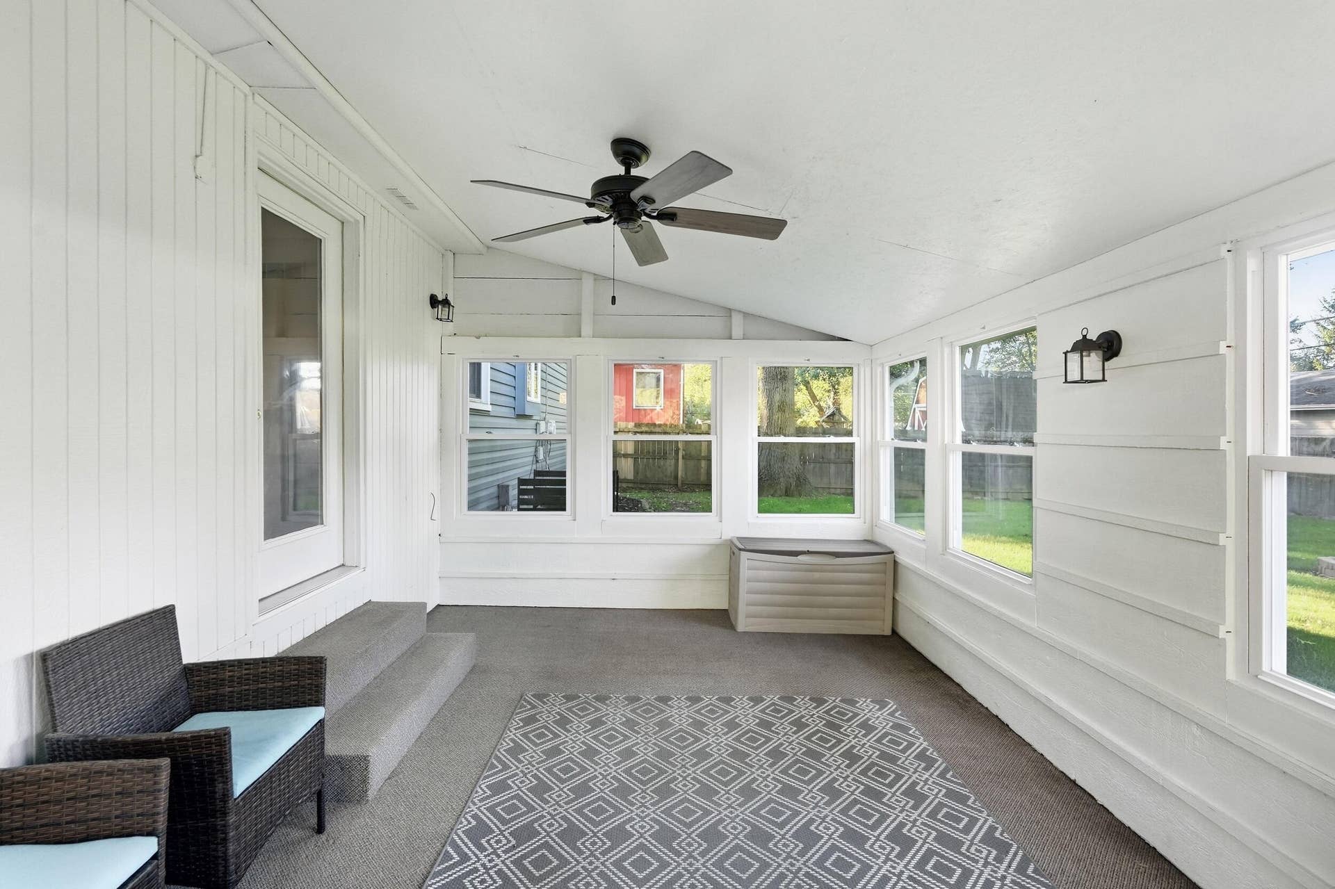 3 Season Room