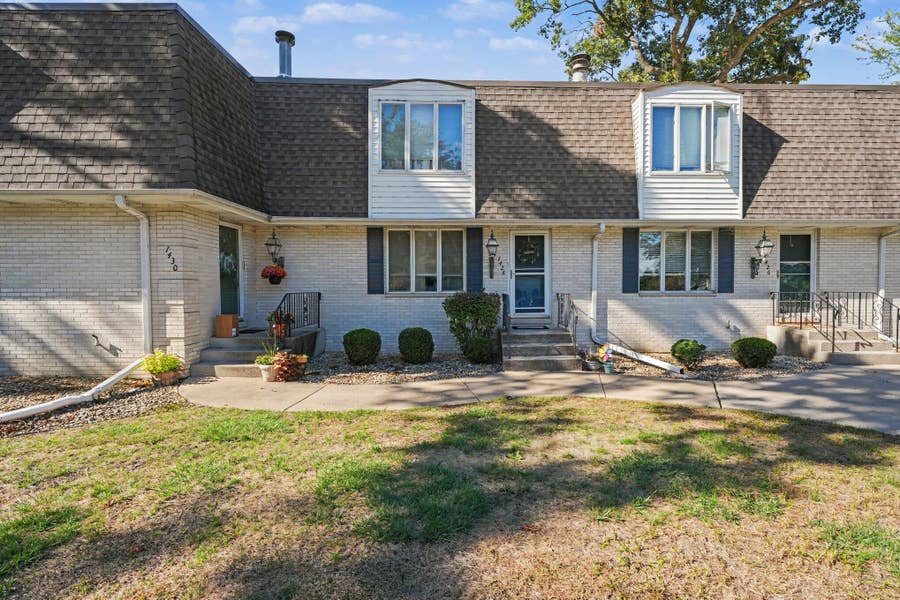 Property photo for 1428 Elm Court, Schererville, IN