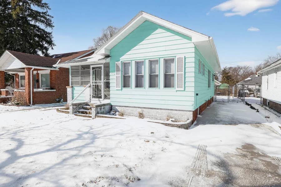 Property photo for 410 Carroll Avenue, Michigan City, IN