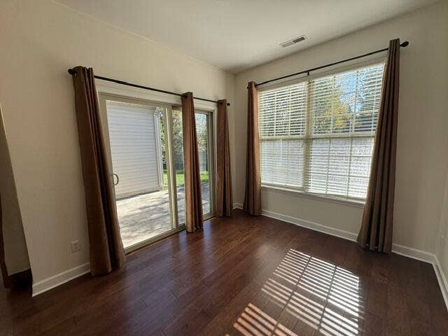 Dining/Patio