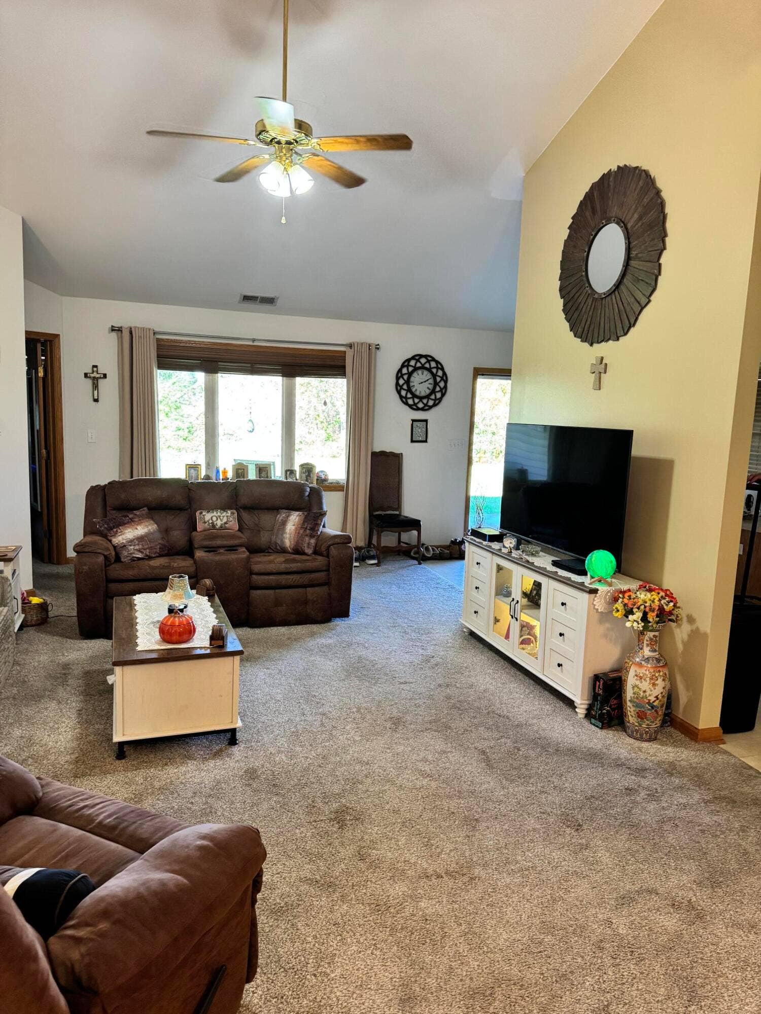 6870 Avocet Circle, Hobart, IN 46342 IMG_0174