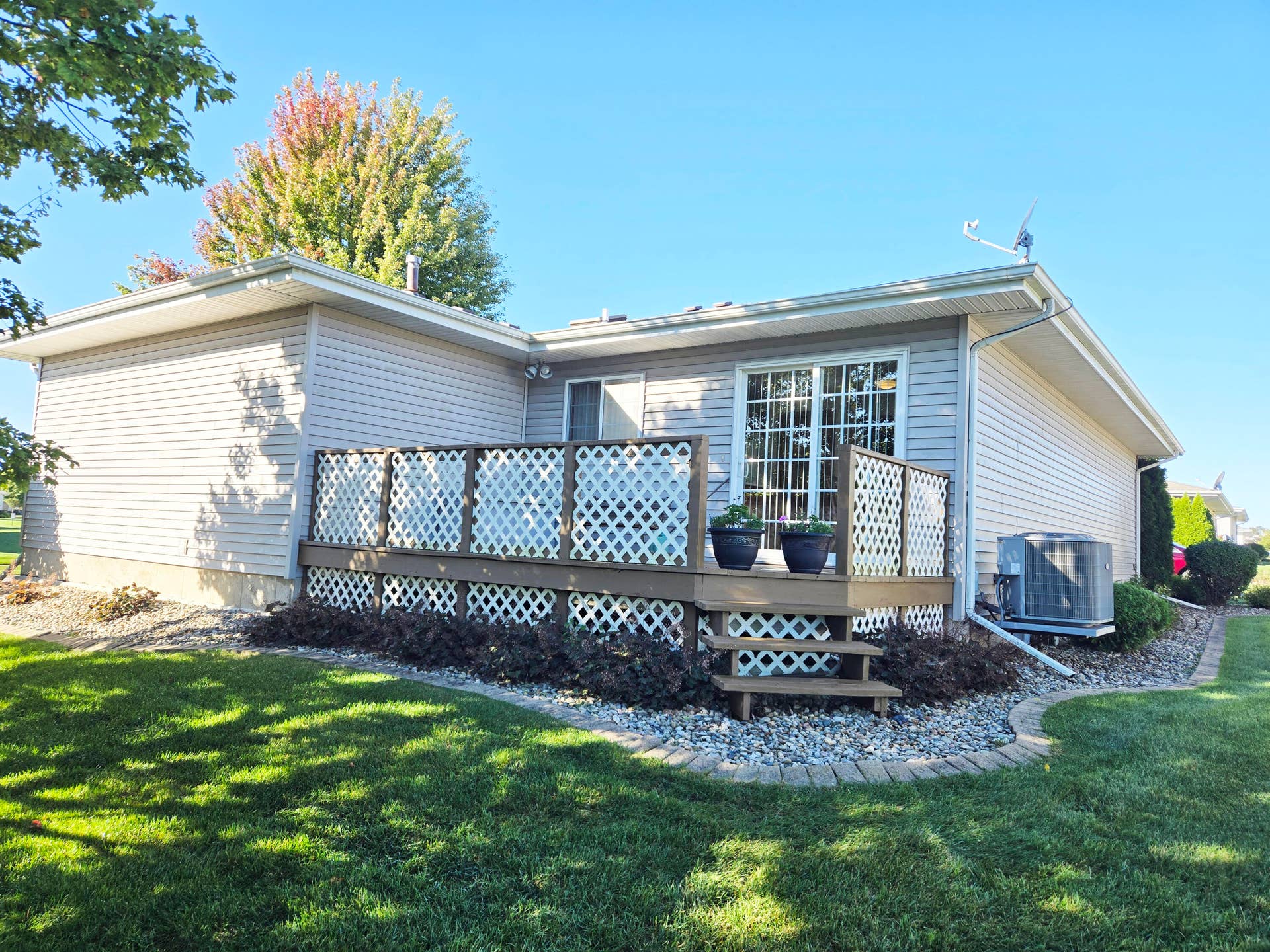 11538 Homestead Village Court, St. John, IN 46373 20261003_092548