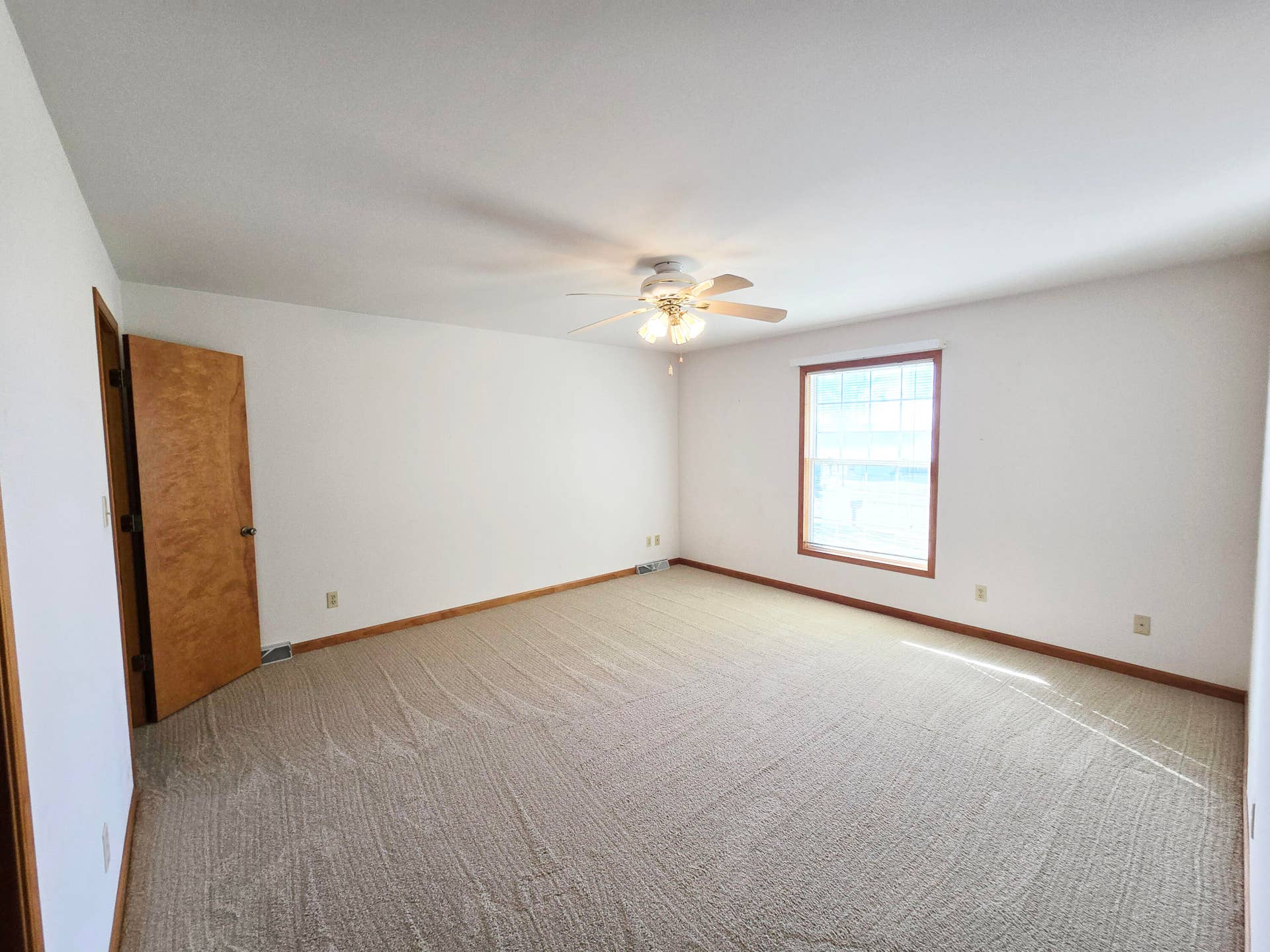 11538 Homestead Village Court, St. John, IN 46373 20261003_091335