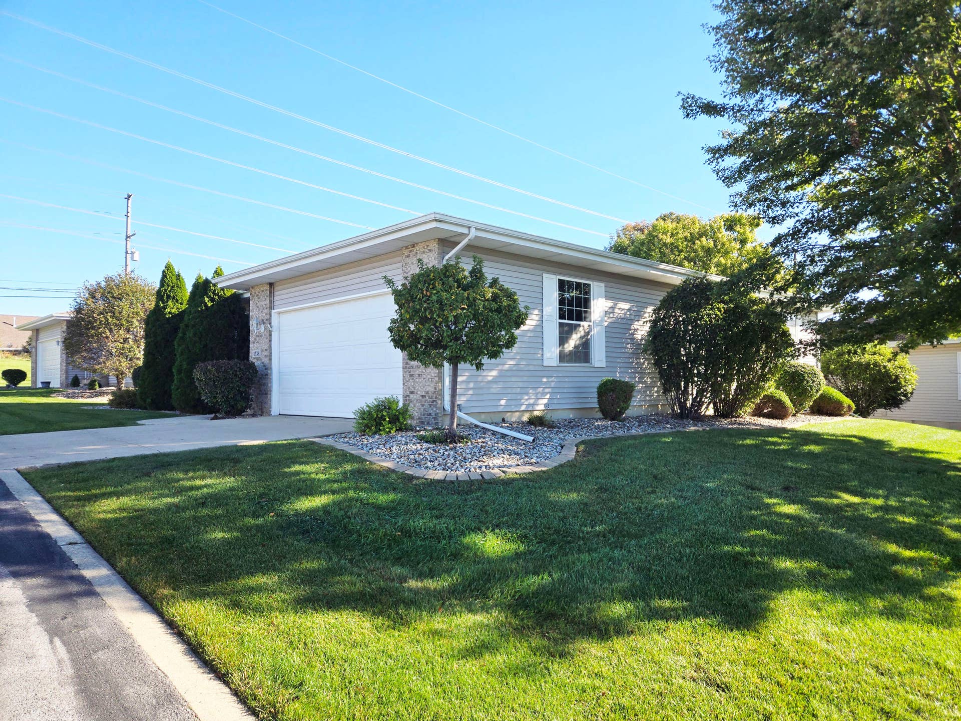 11538 Homestead Village Court, St. John, IN 46373 20261003_093735