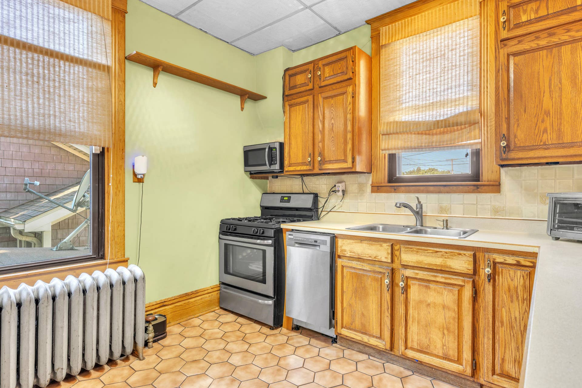 1646 Cleveland Avenue, Whiting, IN 46394 RS602704
