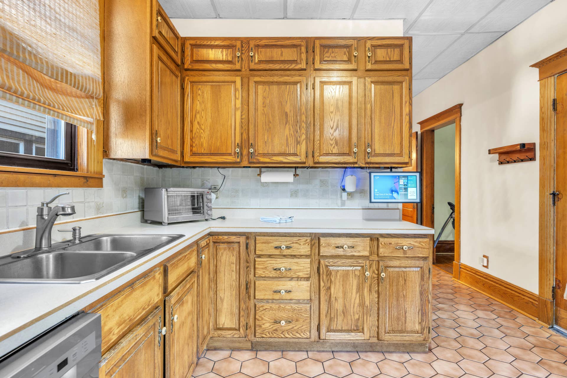 1646 Cleveland Avenue, Whiting, IN 46394 RS602709