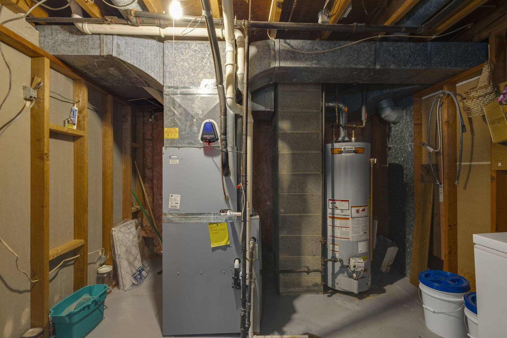 412 S 250, La Porte, IN 46350 Utility Room