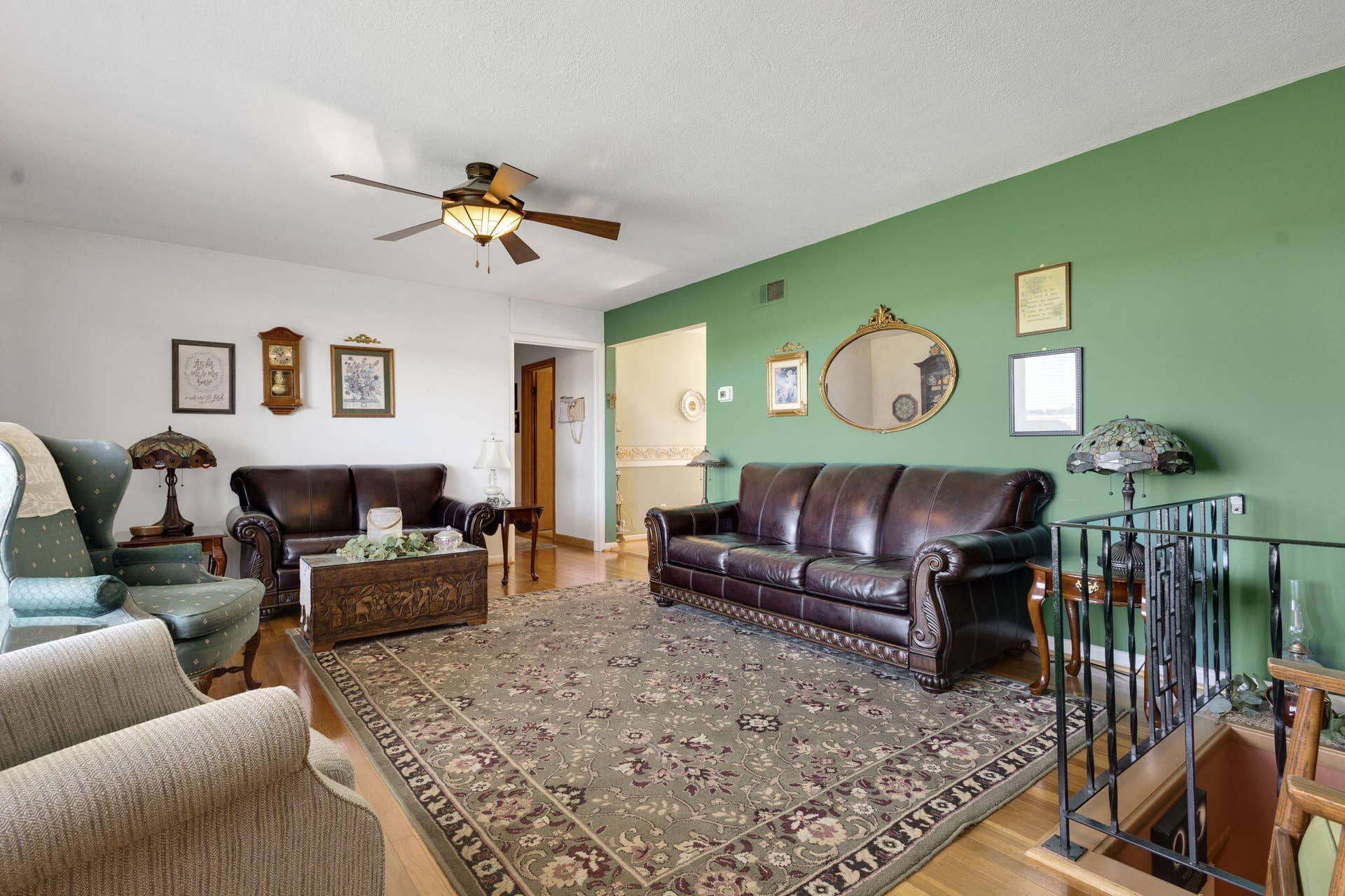 412 S 250, La Porte, IN 46350 Living Room