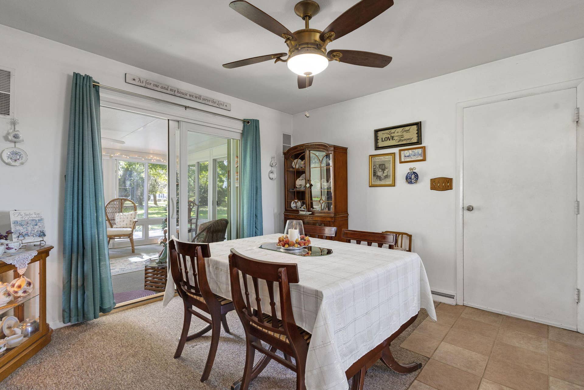 412 S 250, La Porte, IN 46350 Formal Dining Room Detail