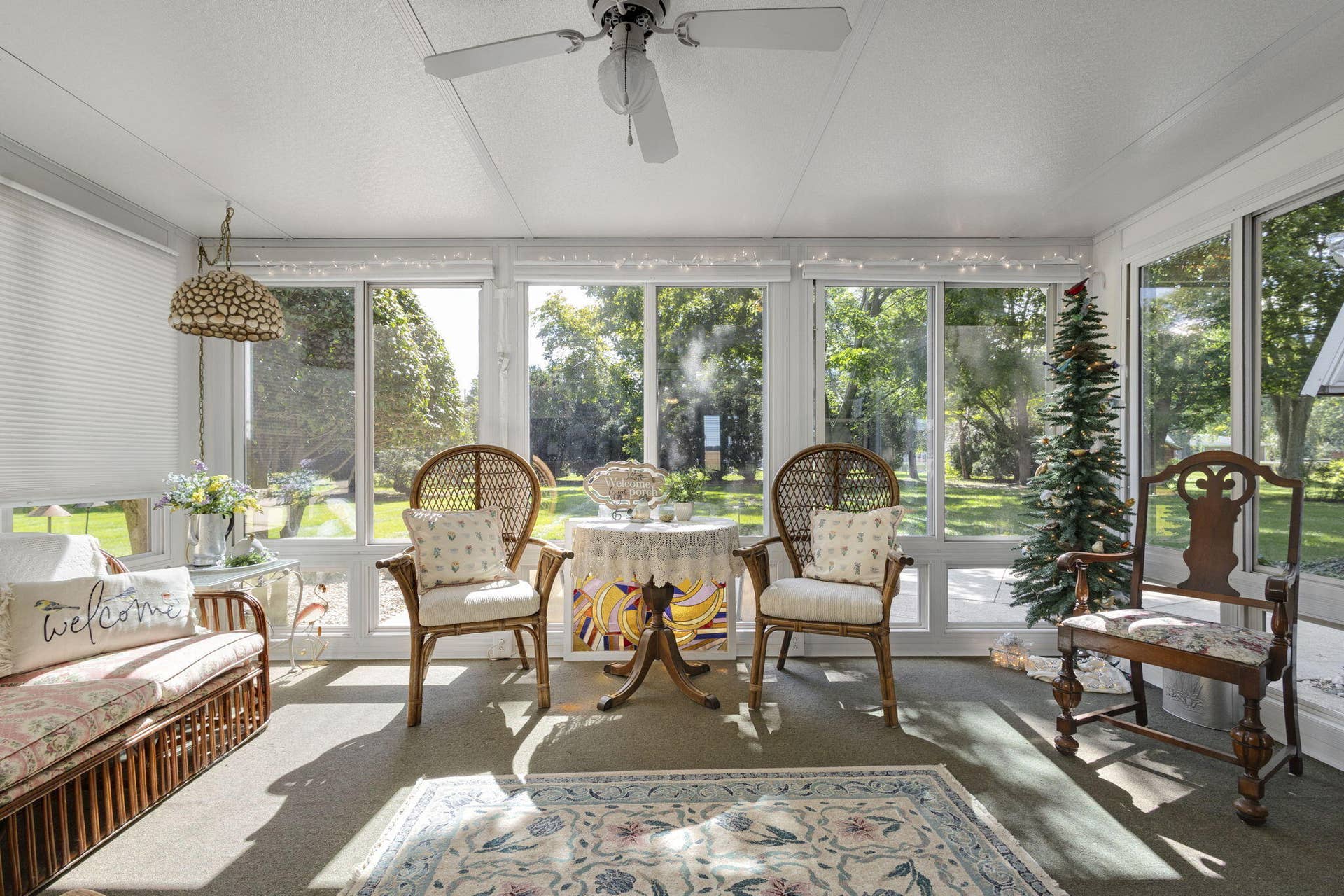412 S 250, La Porte, IN 46350 Lovely Sunroom