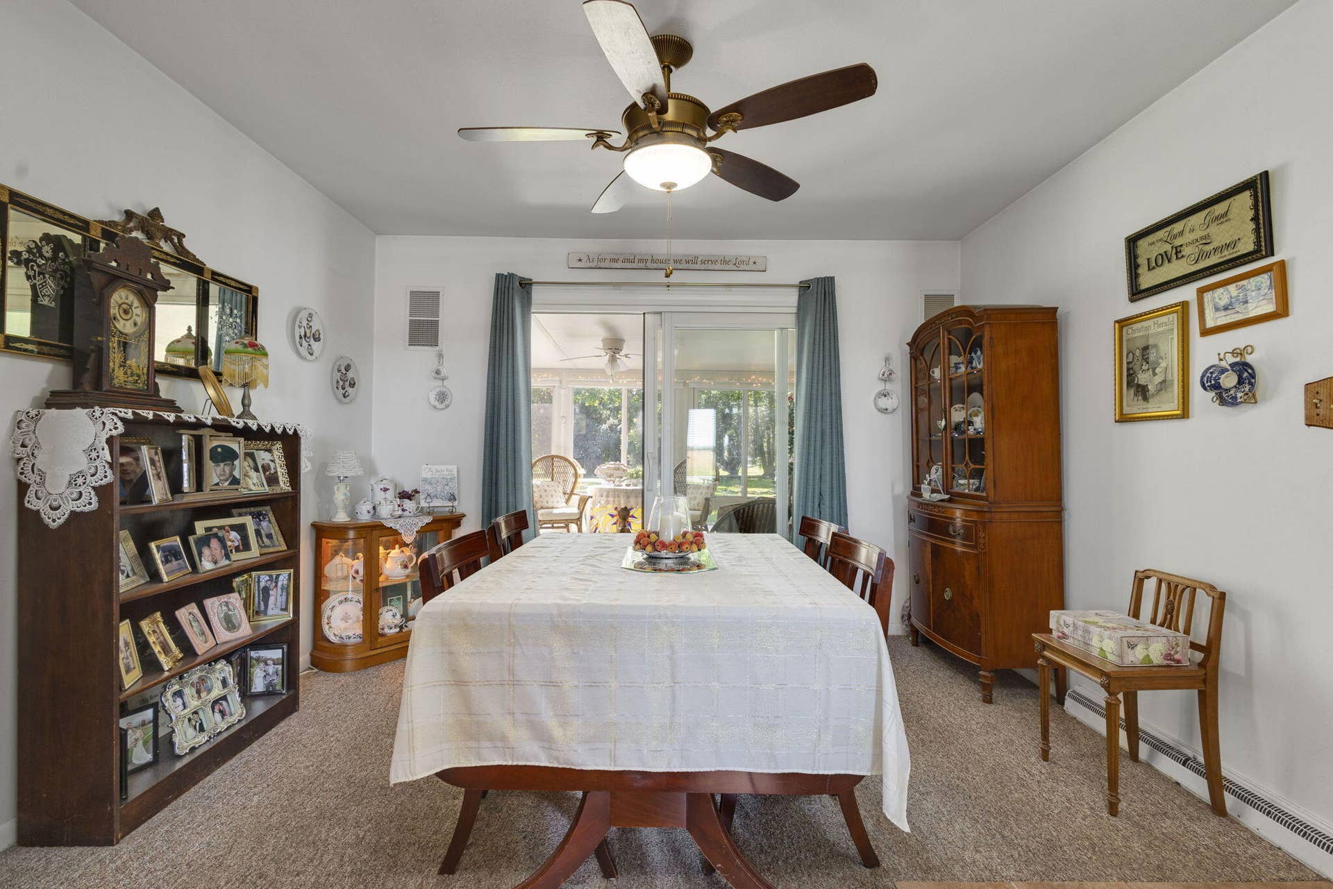 412 S 250, La Porte, IN 46350 Formal Dining Room