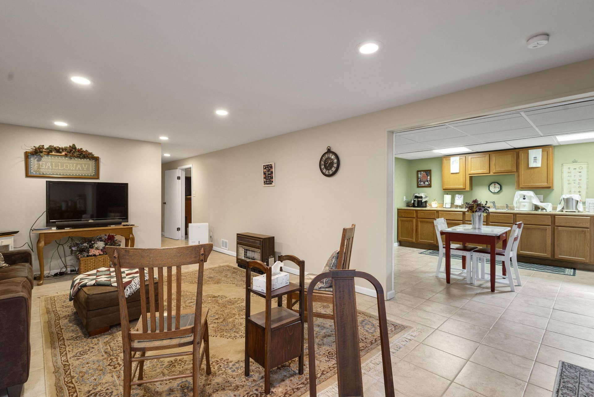 412 S 250, La Porte, IN 46350 Basement Family Room