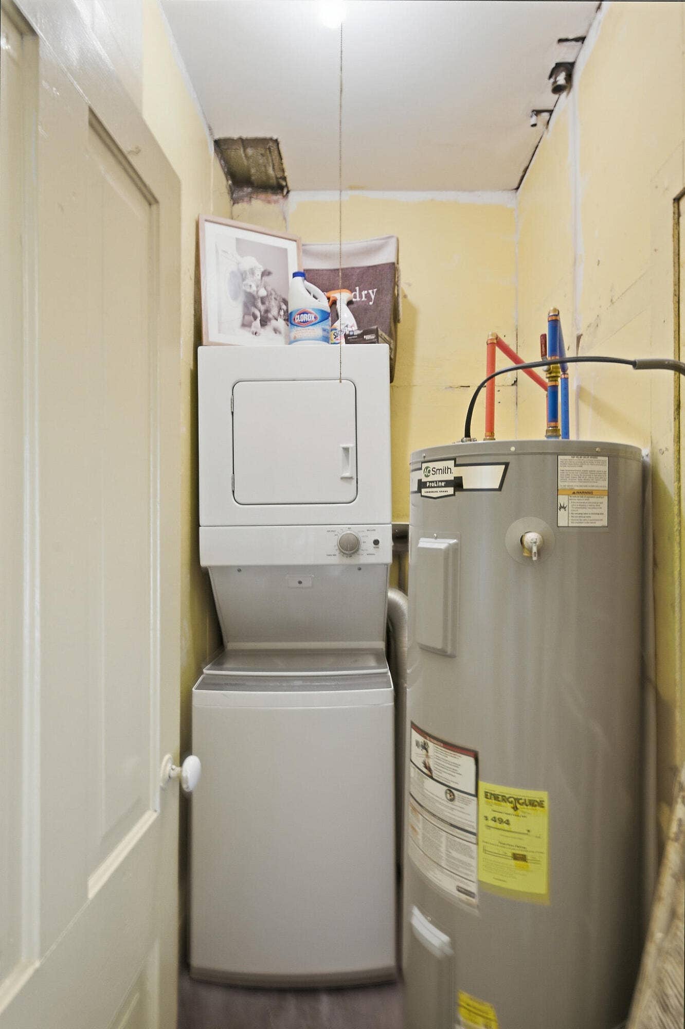 Main unit laundry