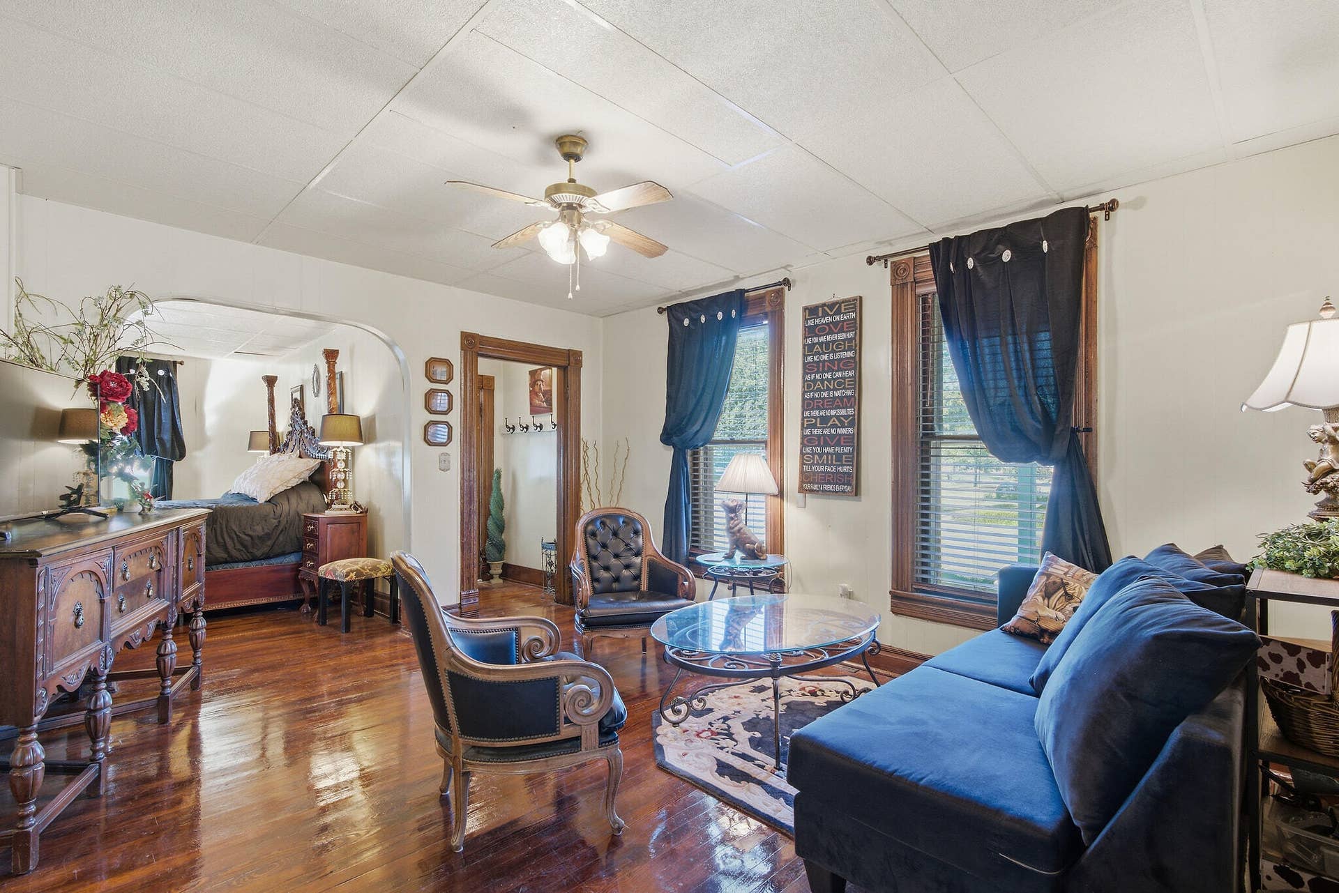 508 Wabash Street, Michigan City, IN 46360 Main floor Living Room