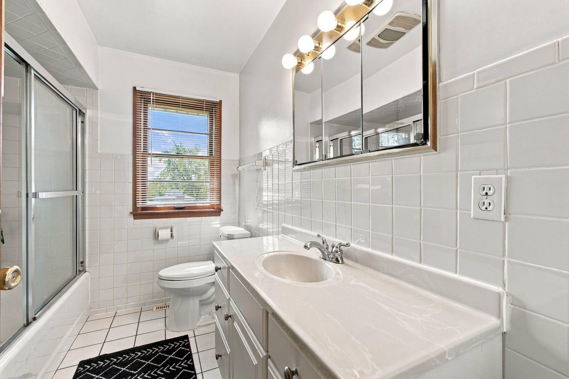 Full bath