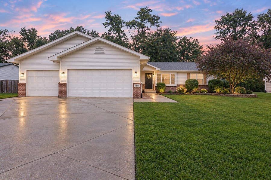 Property photo for 2340 Cedar Creek Circle, Portage, IN