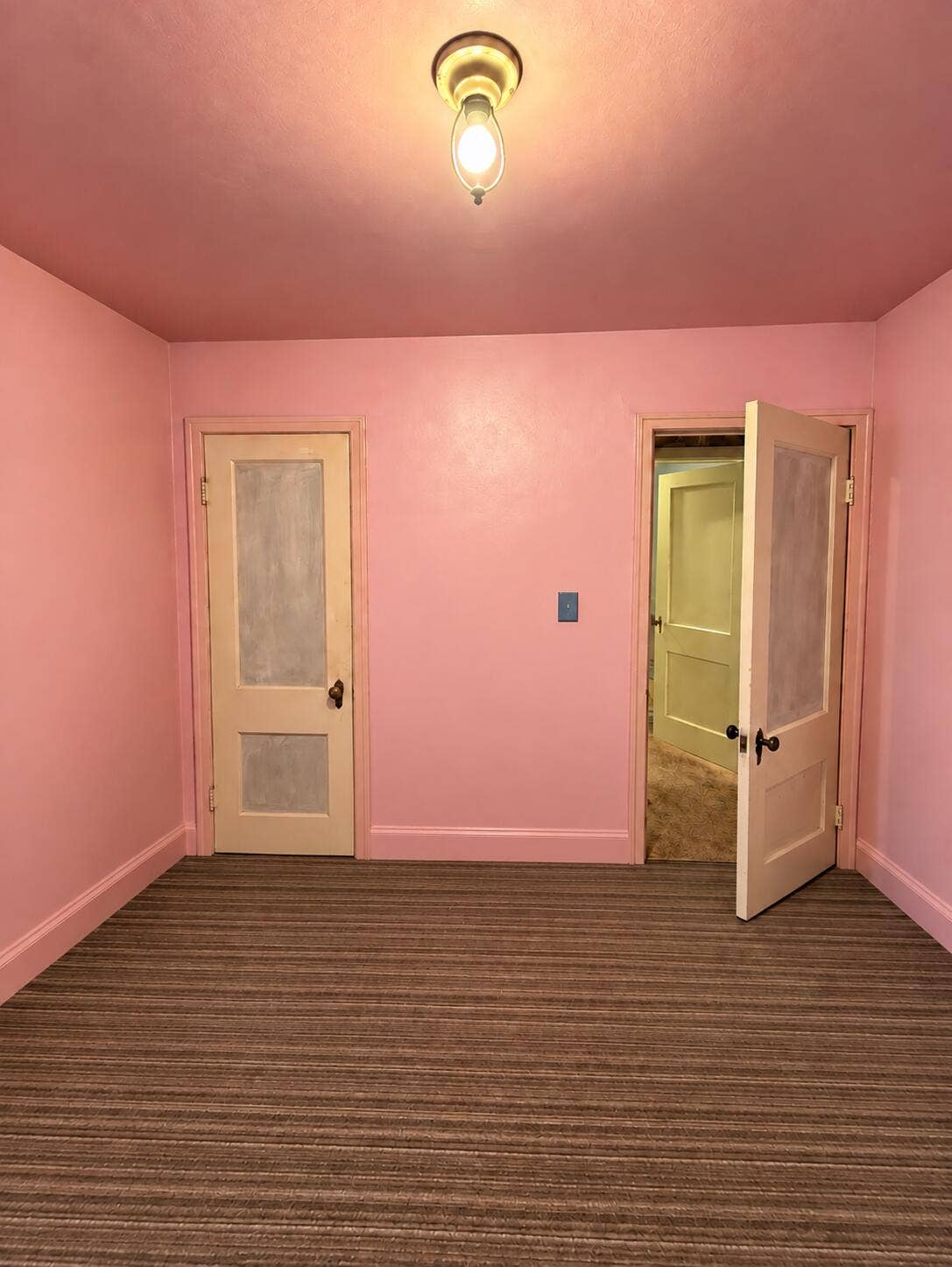1405 2nd Avenue, Gary, IN 46402 EE47A917-C431-401D-9BDD-7425F0DA7BAA