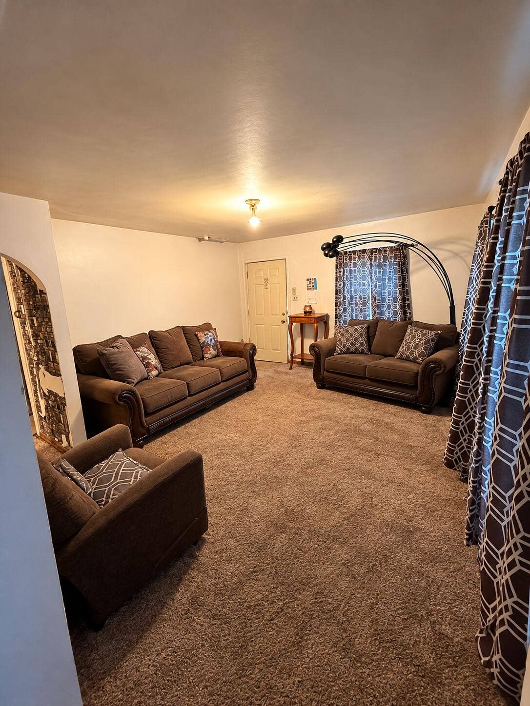 1405 2nd Avenue, Gary, IN 46402 0AE5484E-9BEF-4508-983D-52A1E6064C6F