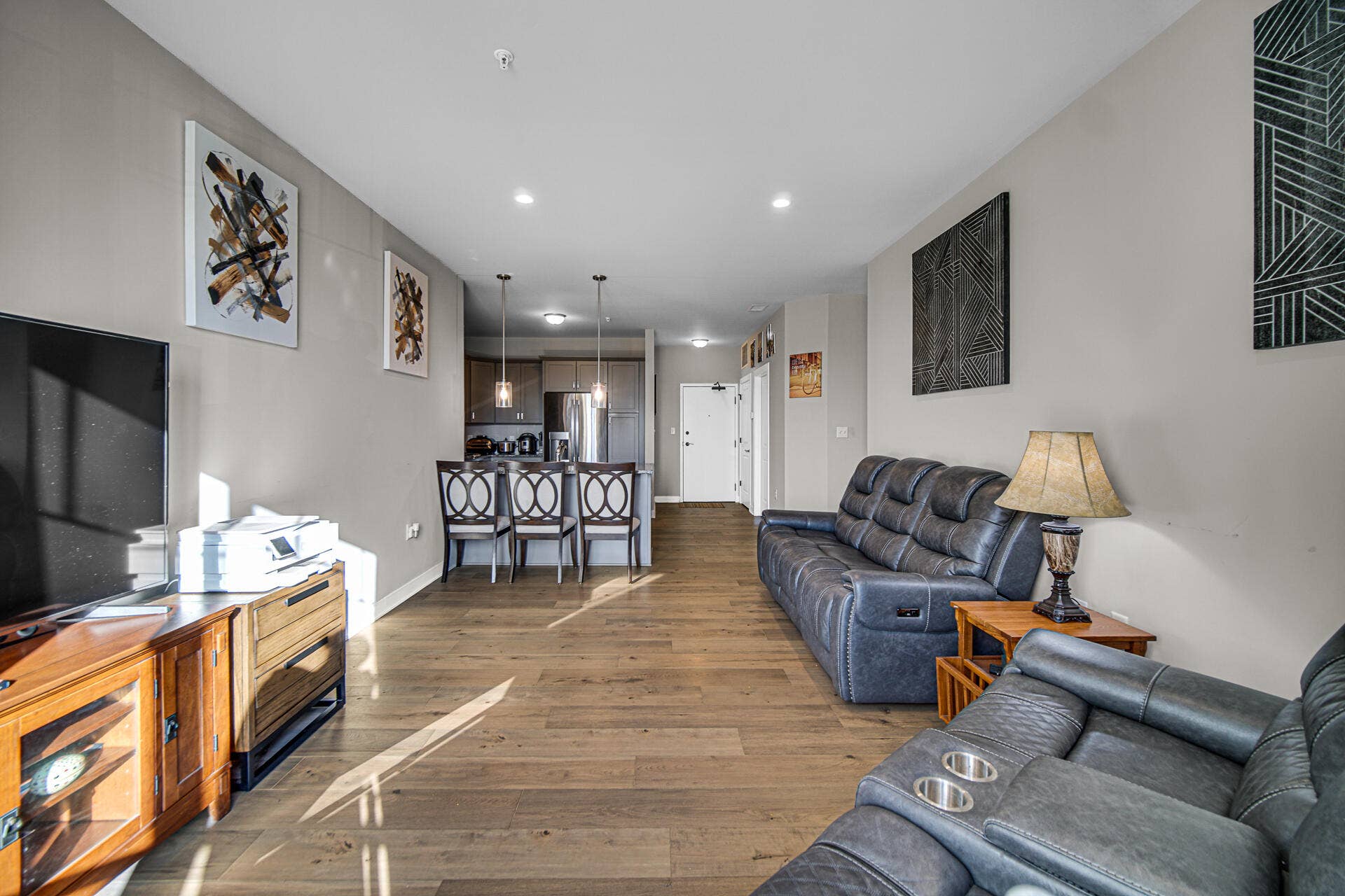 9610 Centennial Drive, #209, Munster, IN 46321 DSC02678
