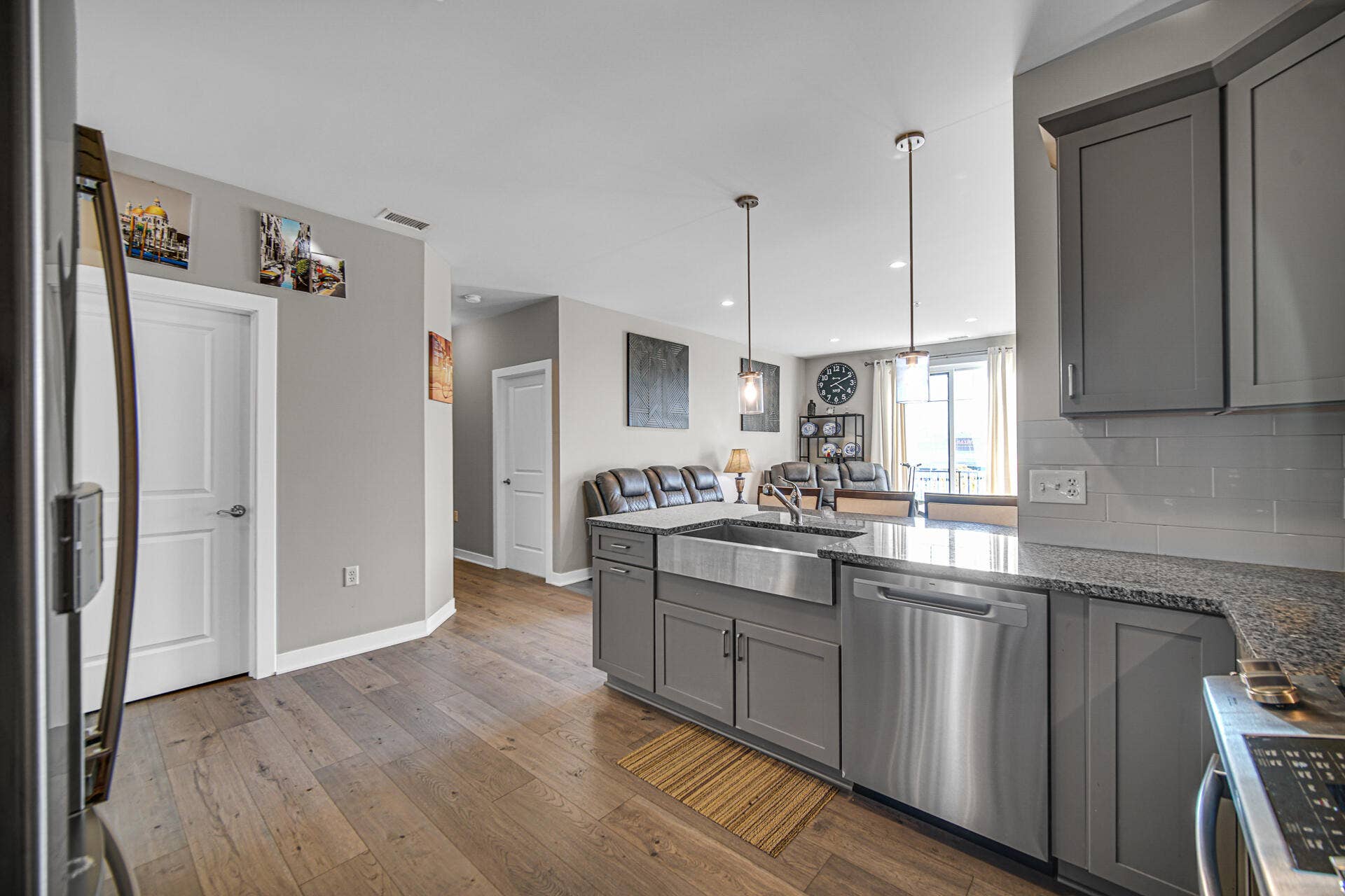 9610 Centennial Drive, #209, Munster, IN 46321 DSC02653